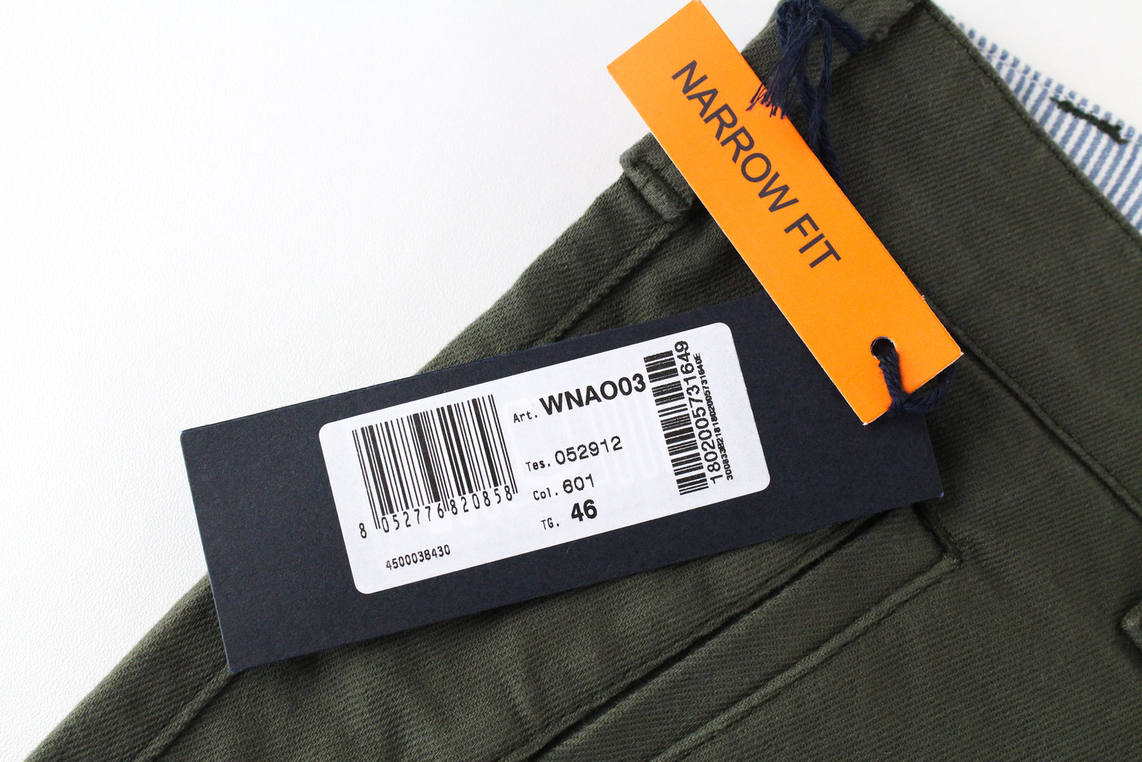 HARMONT &amp; BLAINE vyriškos kelnės IT46 chaki žalios chino stiliaus, siauros, atlenktos*