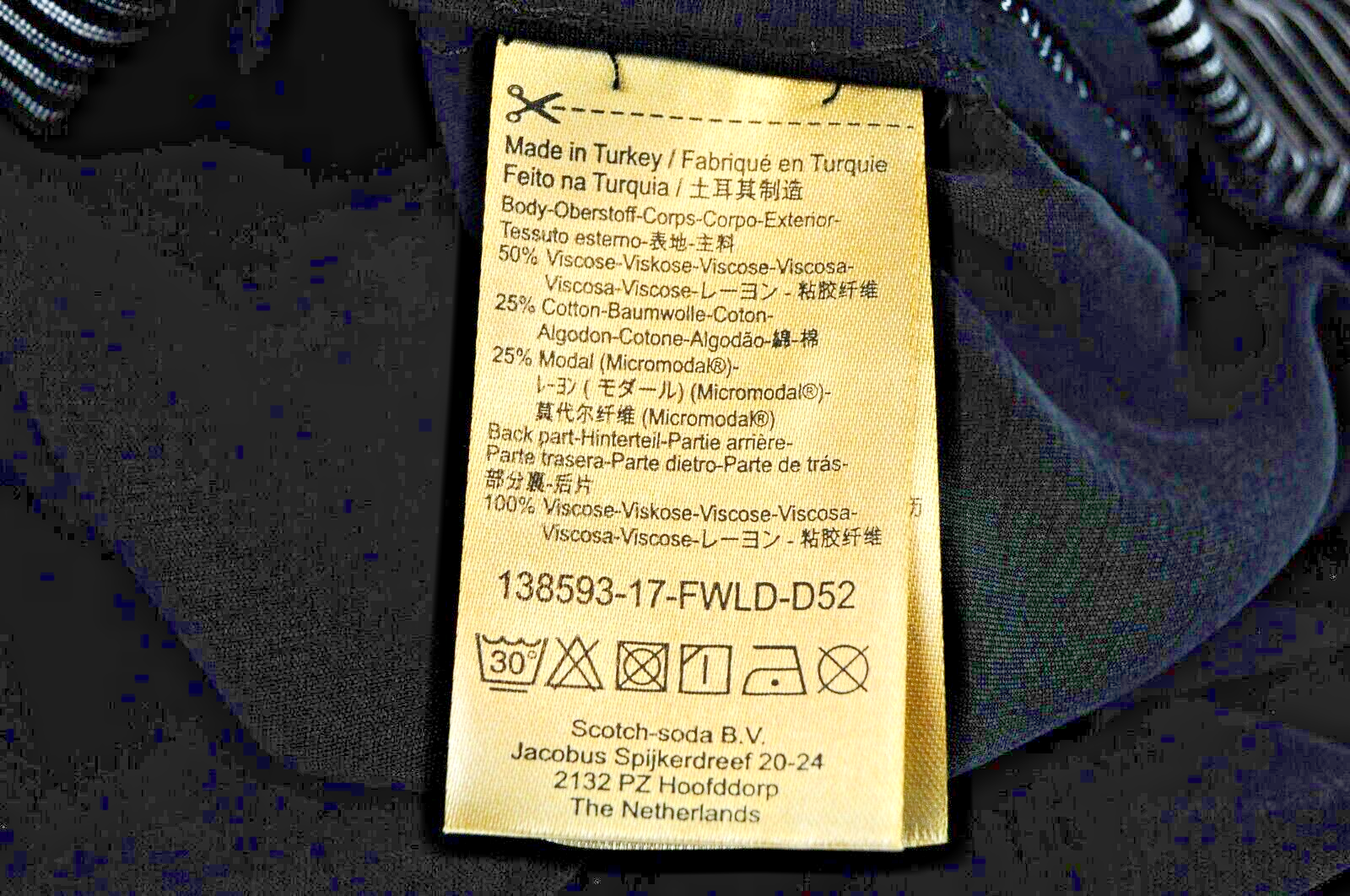 MAISON SCOTCH Women S Black Sleeveless Striped Longer Back Contrast Top