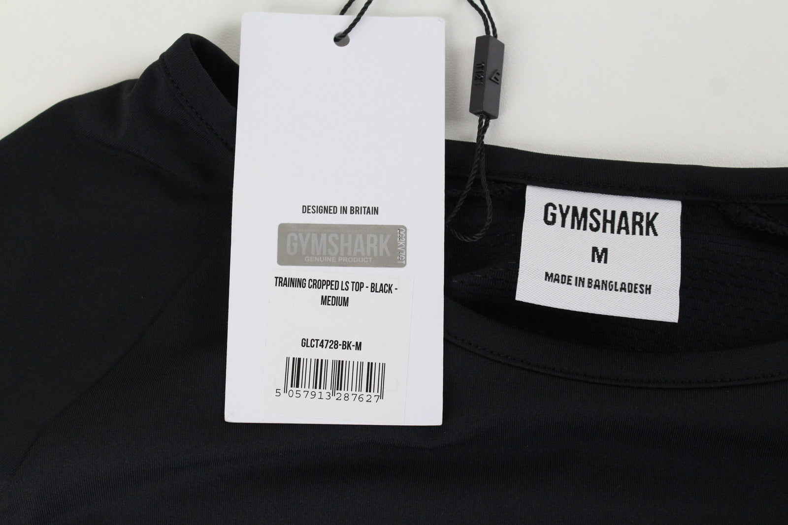 GYMSHARK treniruočių moteriški sportiniai marškinėliai M, trumpi, juodi, apvalia apykakle, tamprūs treniruočių marškinėliai 