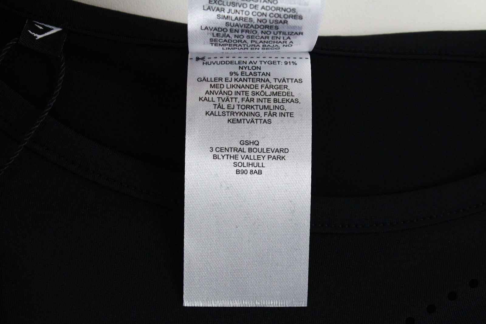 GYMSHARK moteriški sportiniai marškinėliai XS dydžio, lazeriu pjaustyti, kvėpuojantys, juodi, atviri, treniruočių marškinėliai. 