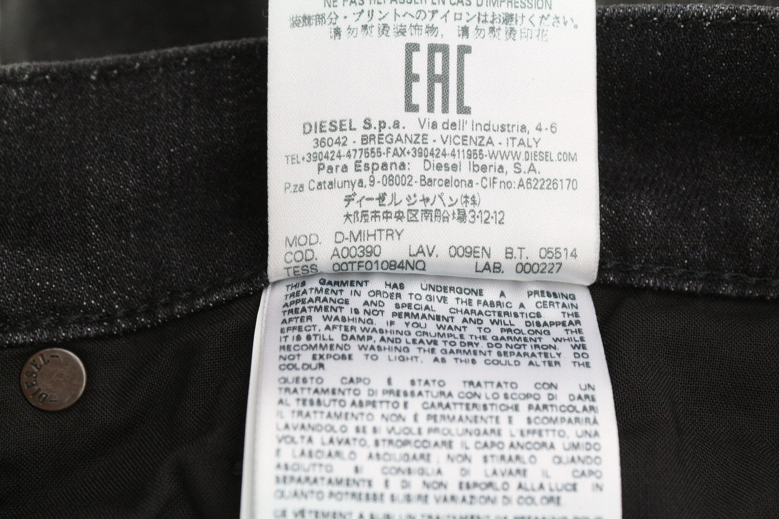 DIESEL D-Mihtry 009EN vyriški džinsai W32/L32 tiesaus kirpimo, tamprūs, skalbti, su sagomis 