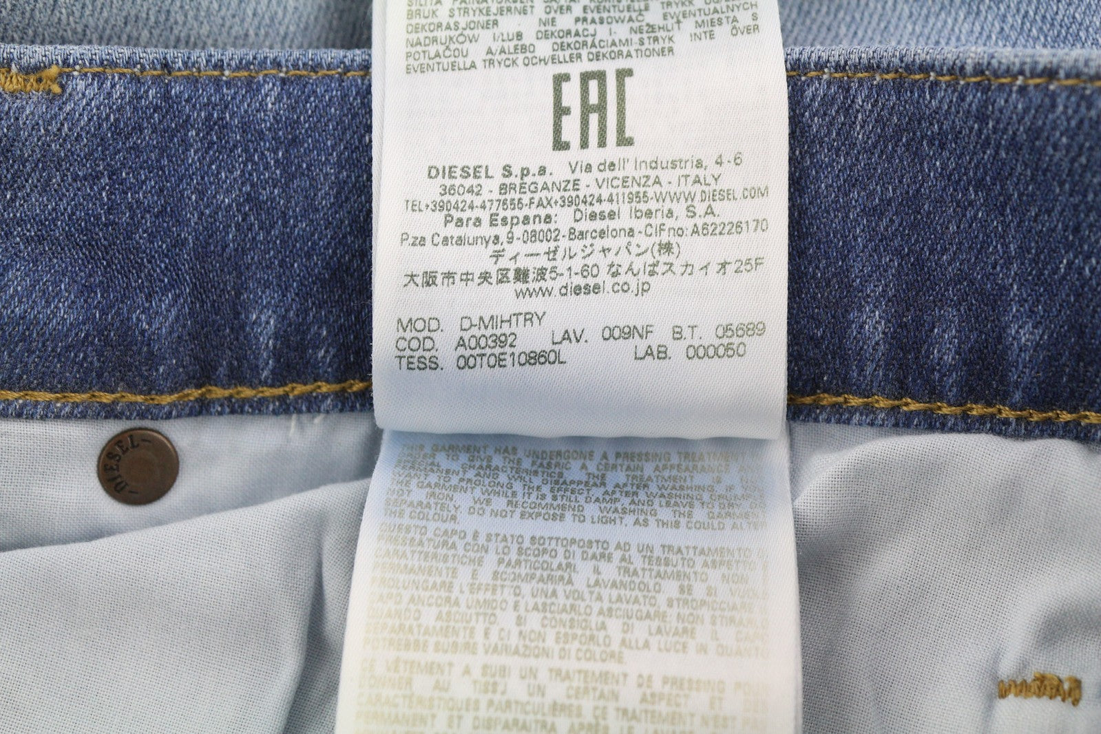 DIESEL D-Mihtry 009NF vyriški džinsai W30/L34 tiesaus kirpimo, tamprūs, skalbti, su sagomis 