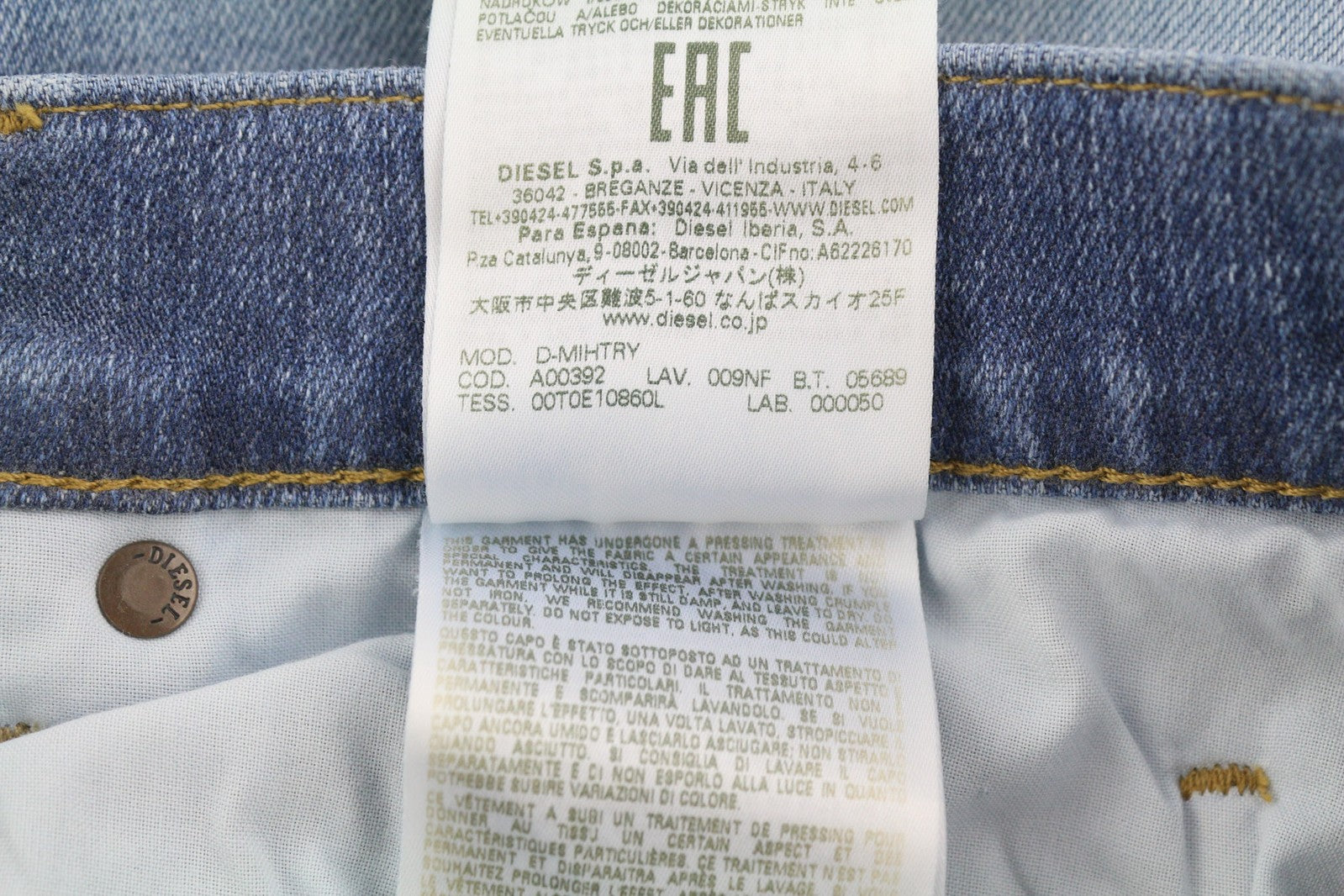DIESEL D-Mihtry 009NF vyriški džinsai W31/L34 tiesaus kirpimo, tamprūs, skalbti, su sagomis 