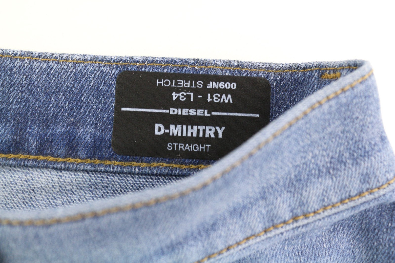 DIESEL D-Mihtry 009NF vyriški džinsai W31/L34 tiesaus kirpimo, tamprūs, skalbti, su sagomis 