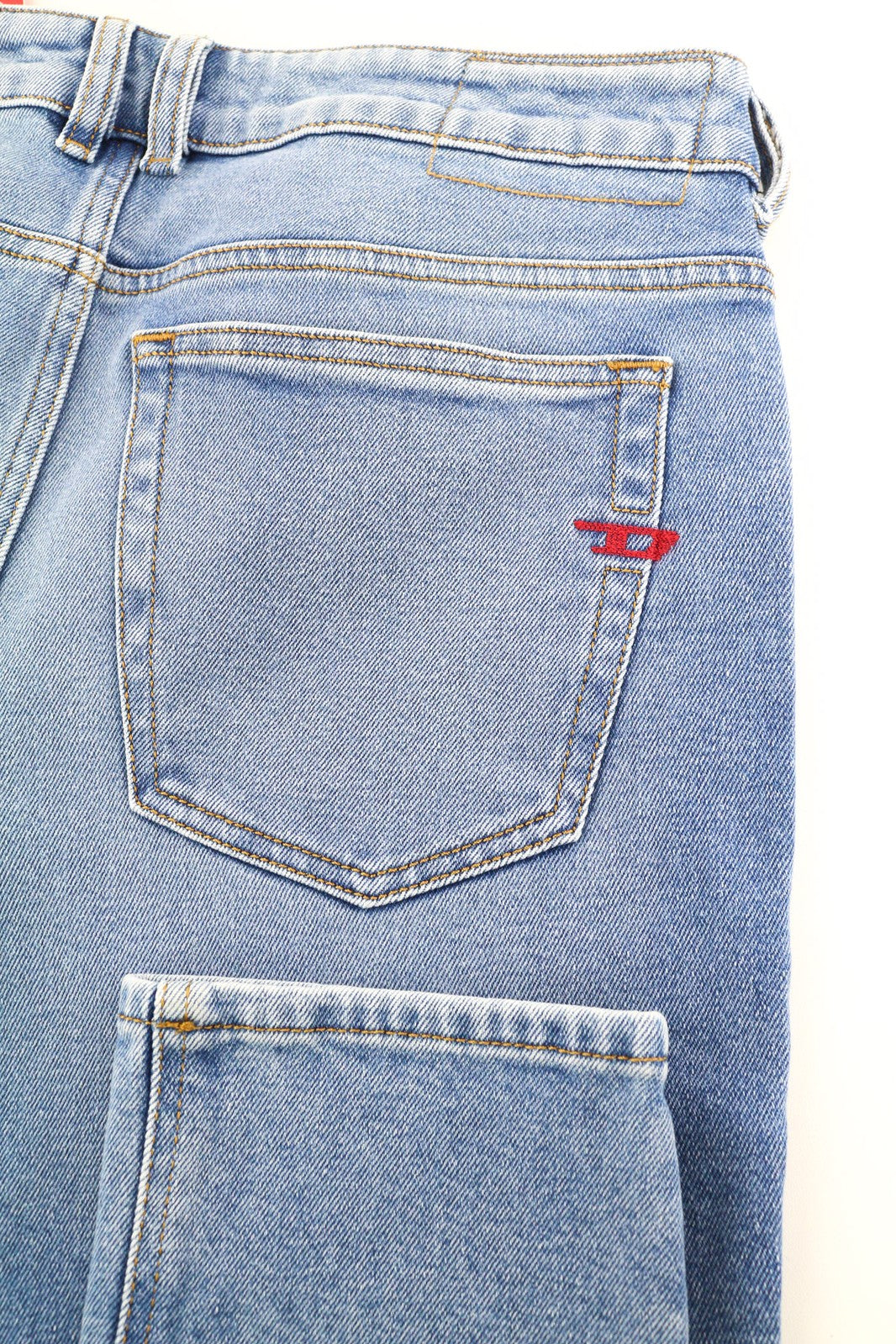 DIESEL 1979 Sleenker 9B92S vyriški džinsai W32/L32 aptempti, žemo juosmens, rekomenduojama kaina – 160 €, mėlyni 