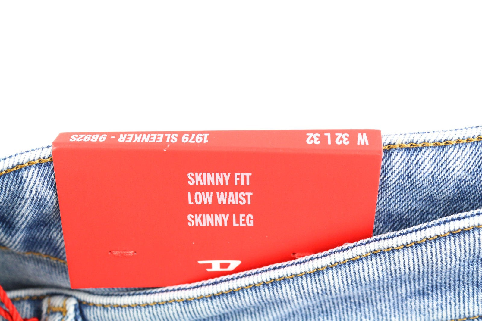 DIESEL 1979 Sleenker 9B92S vyriški džinsai W32/L32 aptempti, žemo juosmens, rekomenduojama kaina – 160 €, mėlyni 