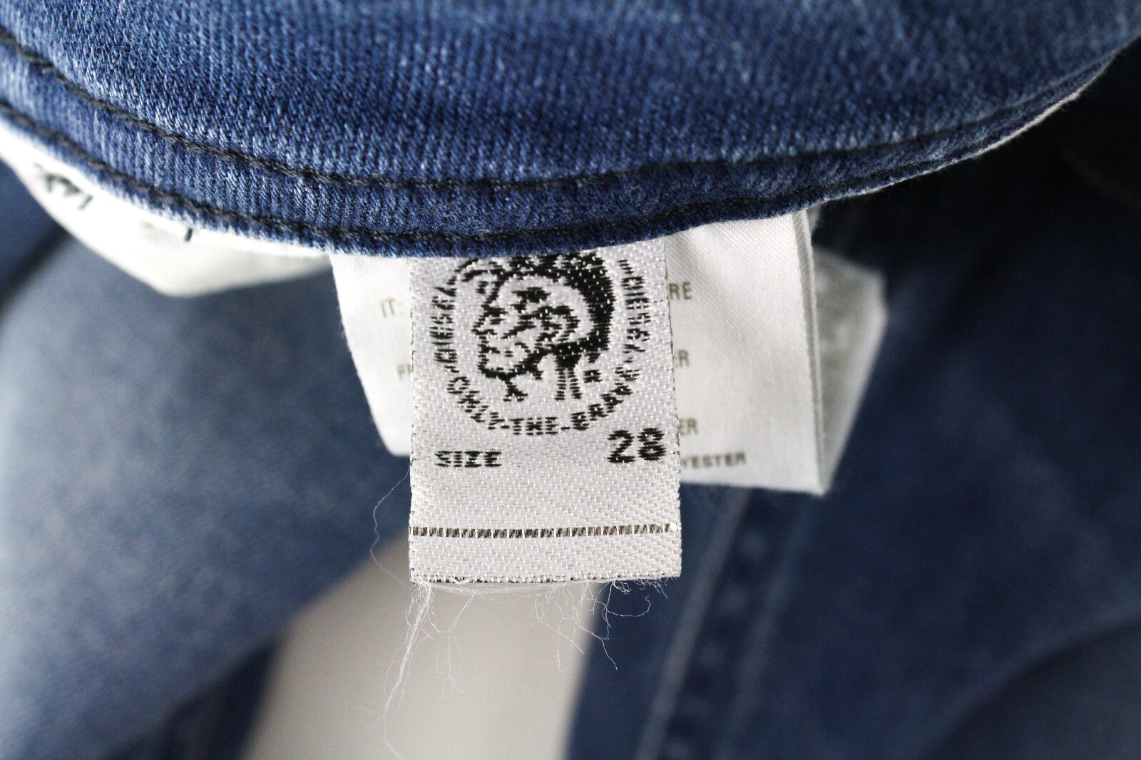 DIESEL Thommer 083AX Men Jeans W28/L32 Slim Fit Cotton Stretch Blue Washed