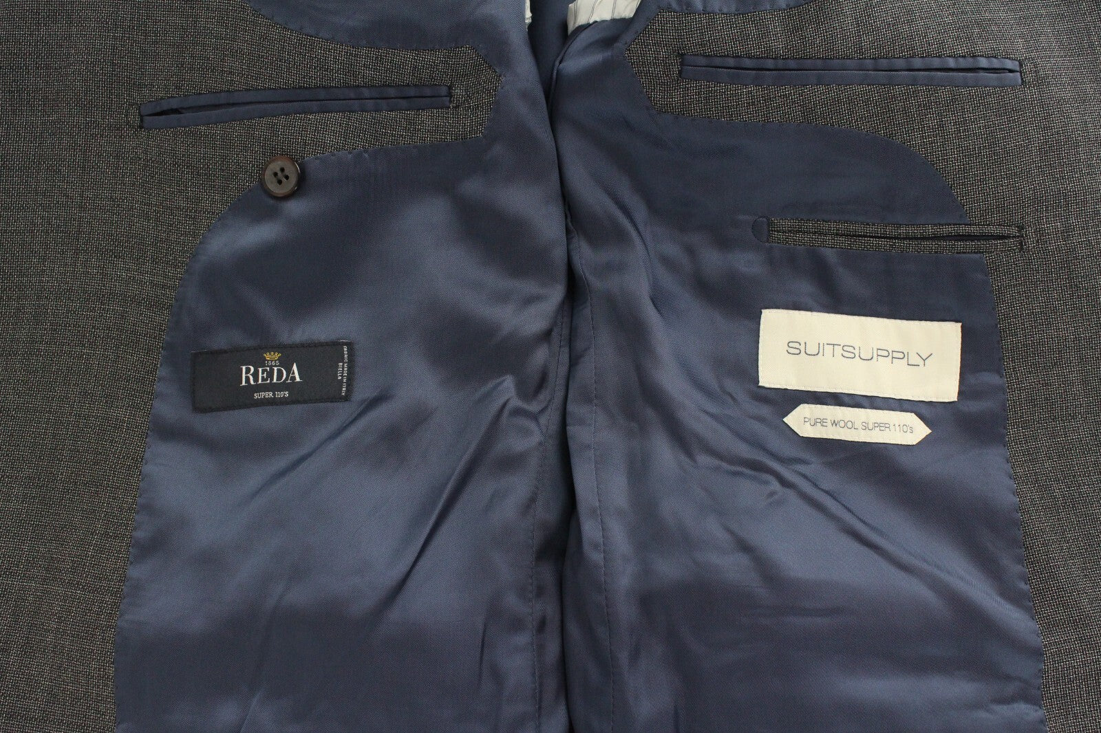 „SUITSUPPLY Napoli UK40L“ vyriškas pilkas vilnonis švarkas „Super 110's“ plonas kirpimas 