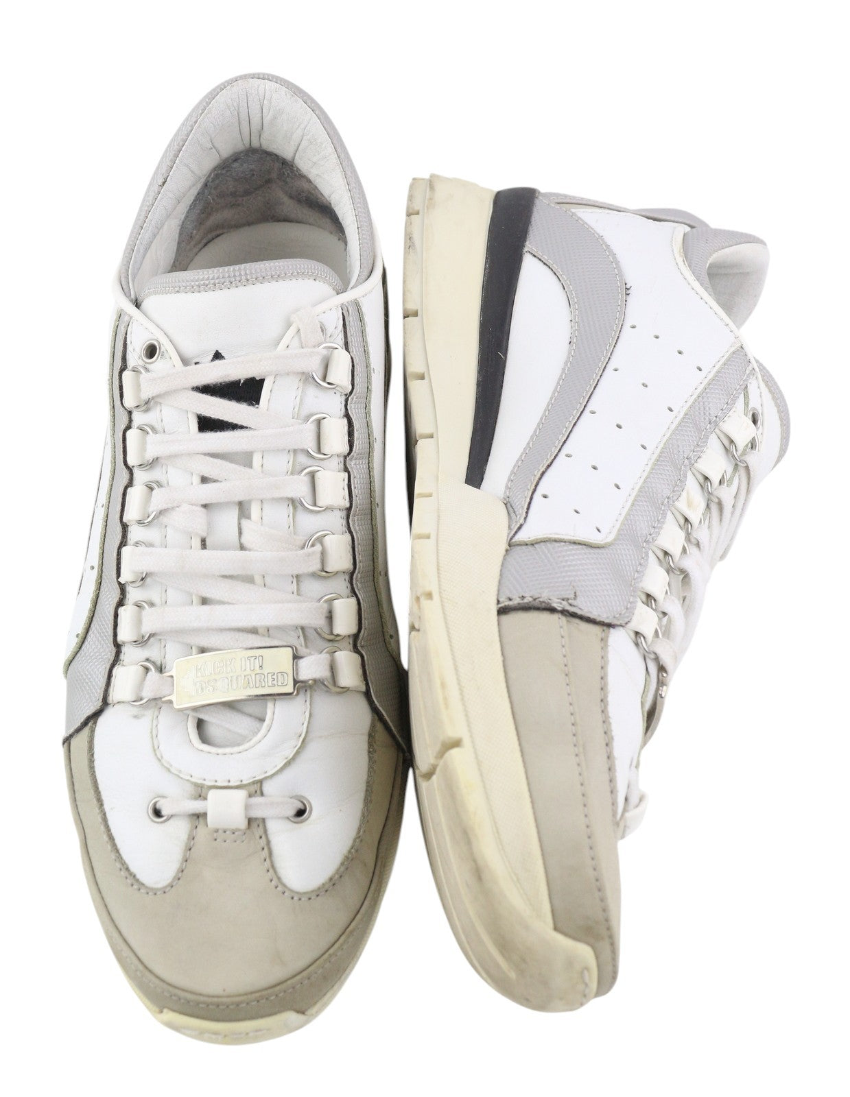 DSQUARED2 vyriški sportbačiai su žemu pamušalu, balti, odiniai, migdolų formos noseliai, vintažinis dizainas, 1964 m. 