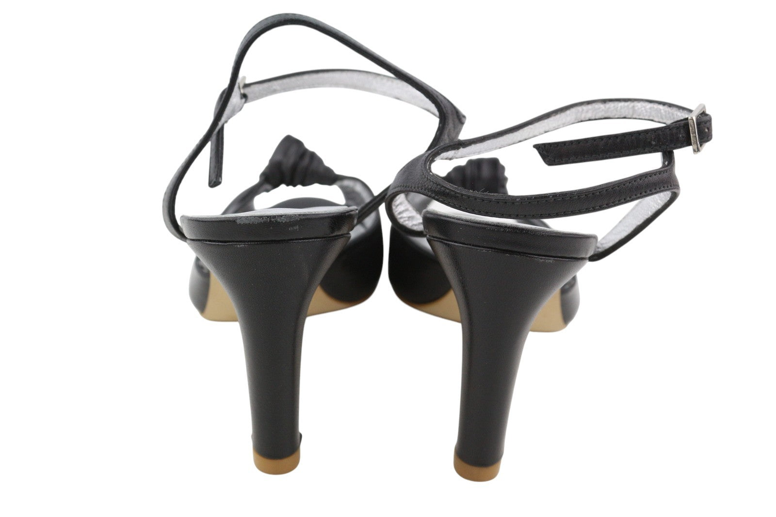 MELLOW YELLOW moteriški aukštakulniai, 37 dydžio, juodos odos, su dirželiais, kulnu ir atvira nosele. 