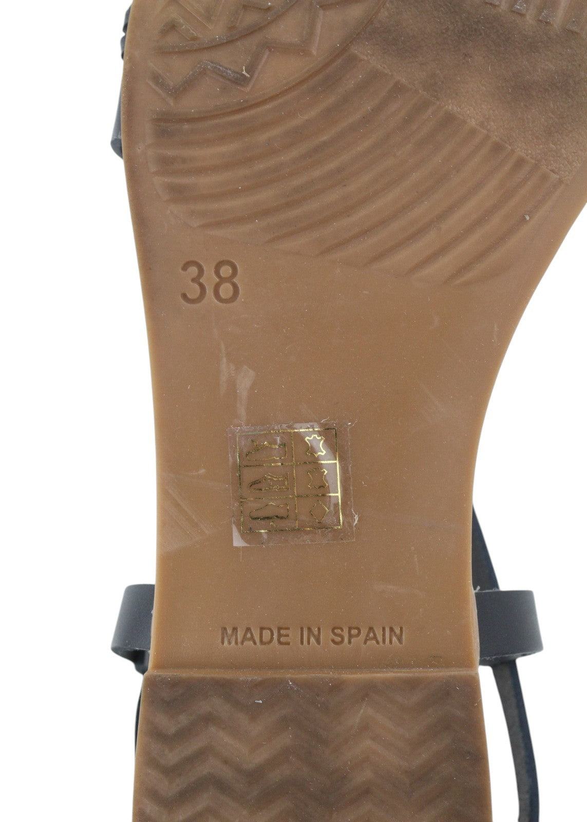 LIBERITAE moteriškos basutės, 38 dydžio, juodos, odinės, sagtimi užsegamos, atviromis nosimis, laisvalaikio stiliaus, su logotipu. 