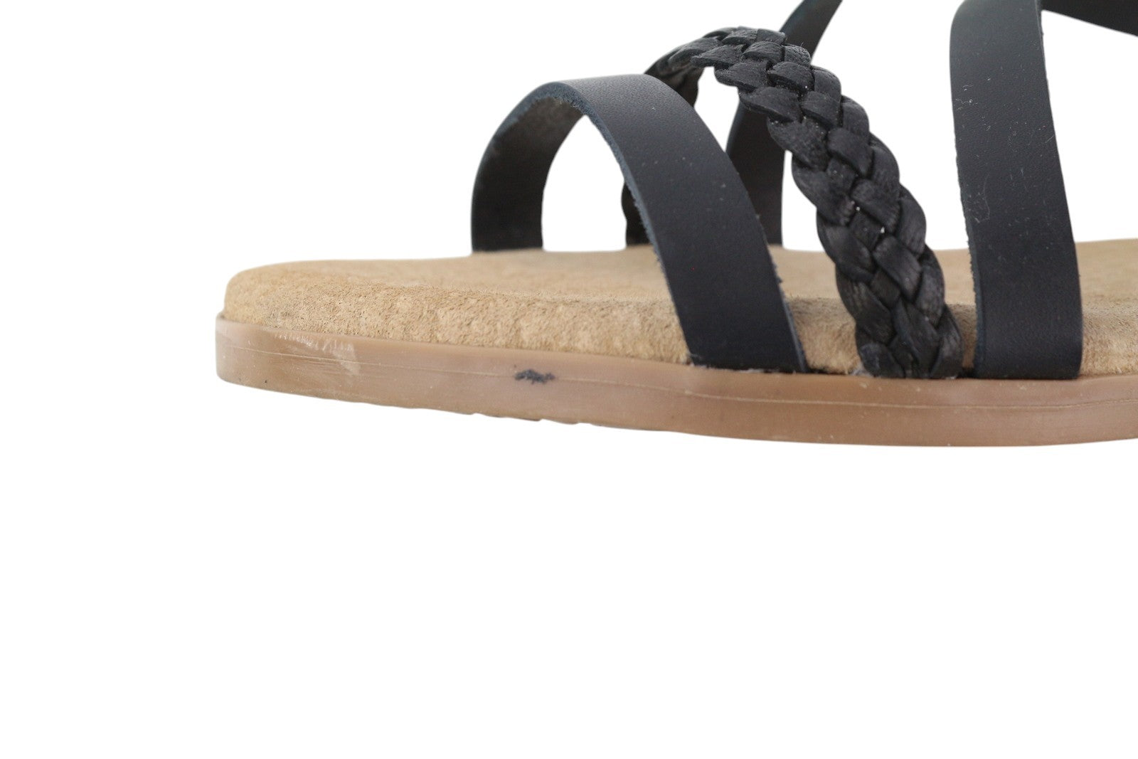 LIBERITAE moteriškos basutės, 38 dydžio, juodos, odinės, sagtimi užsegamos, atviromis nosimis, laisvalaikio stiliaus, su logotipu. 