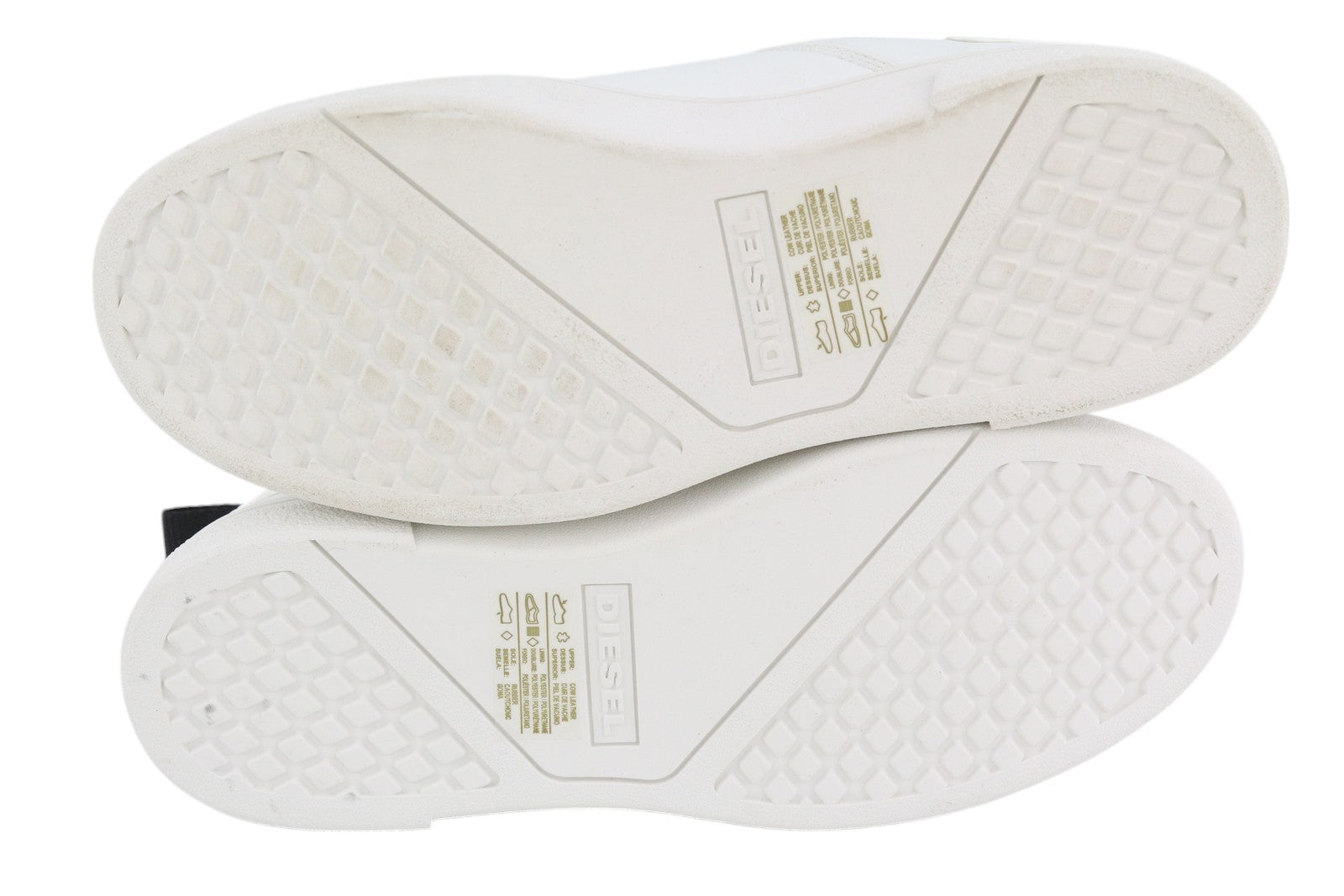 DIESEL S-Clever Low W moteriški sportbačiai, 38 dydis, balti, karvės odos, migdolų nosis, rekomenduojama kaina – 120 € 