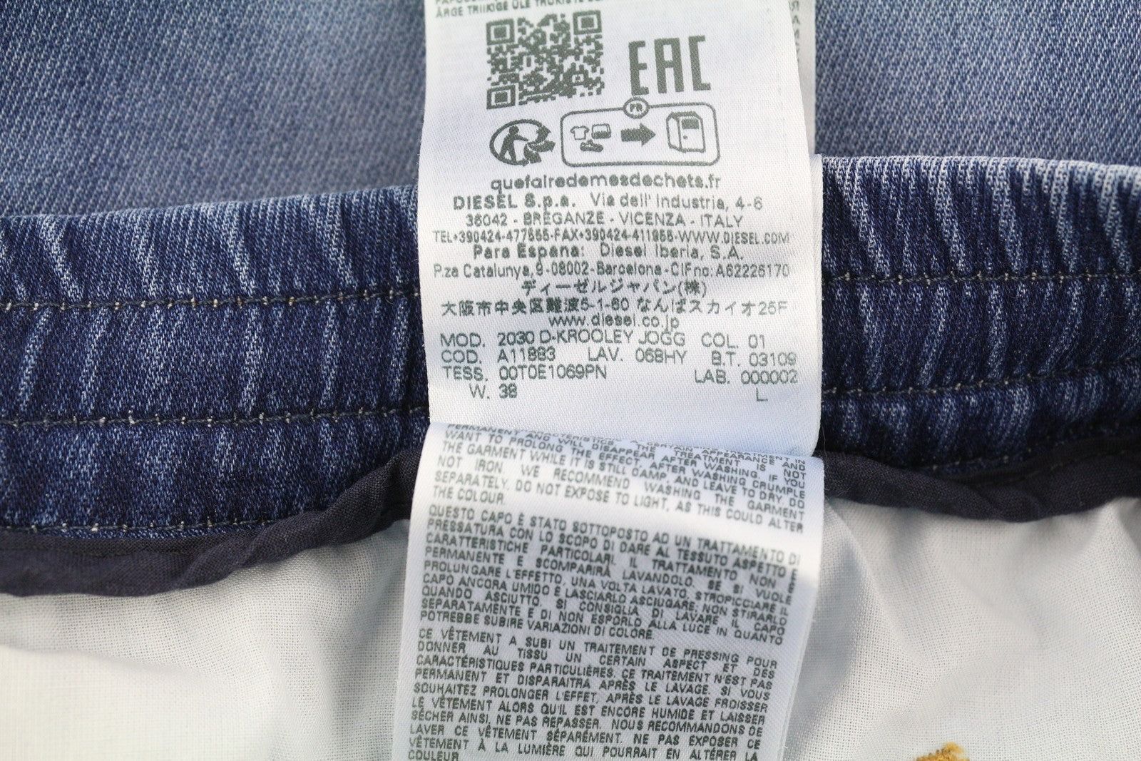 DIESEL 2030 D-Krooley Jogg 068HY vyriški džinsai W38 su raišteliu juosmeniu, mėlyni, rekomenduojama kaina – 295 € 