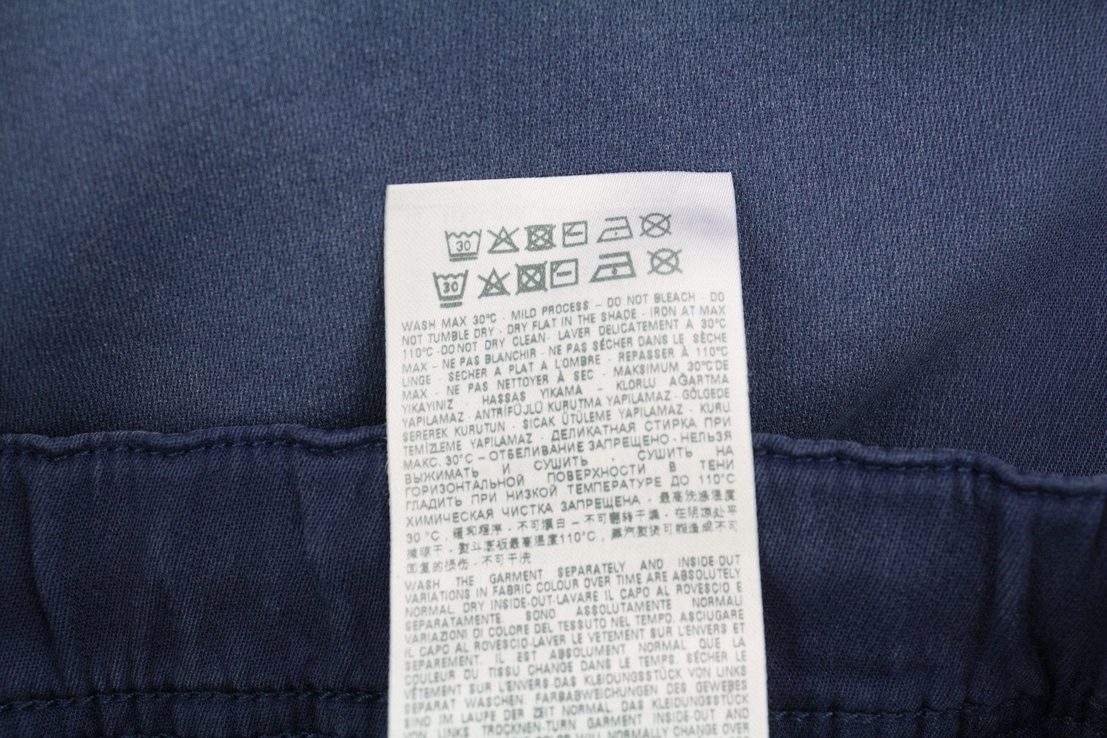 DIESEL Narrot-Ne-R R684T vyriški džinsai W32 Jogg Narrot raišteliu juosmens RRP 275 € 