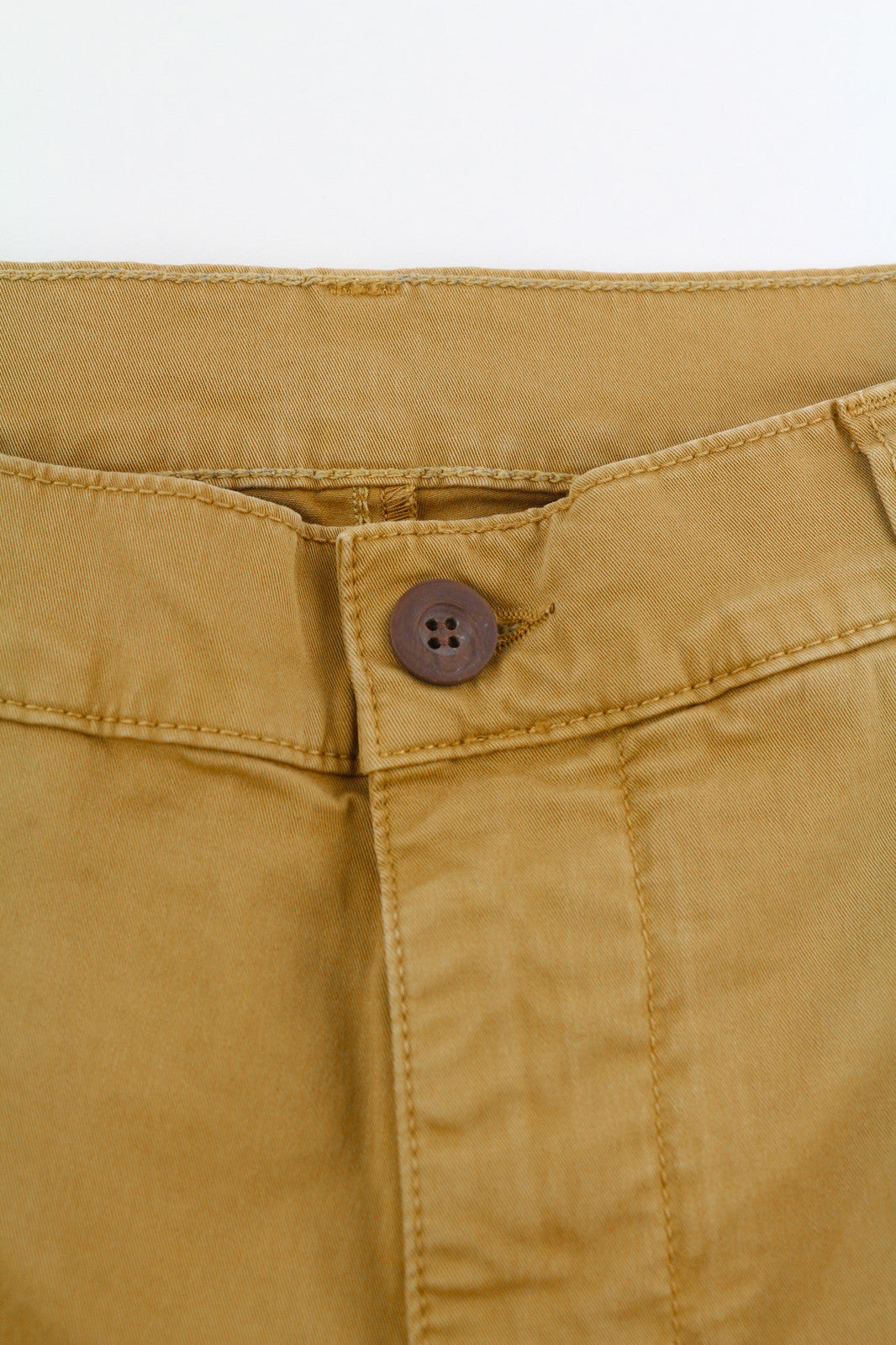 NUDIE JEANS Easy Alvin vyriškos kelnės W31/L34 Camel spalvos chino slip-fit ​​su užtrauktukais 