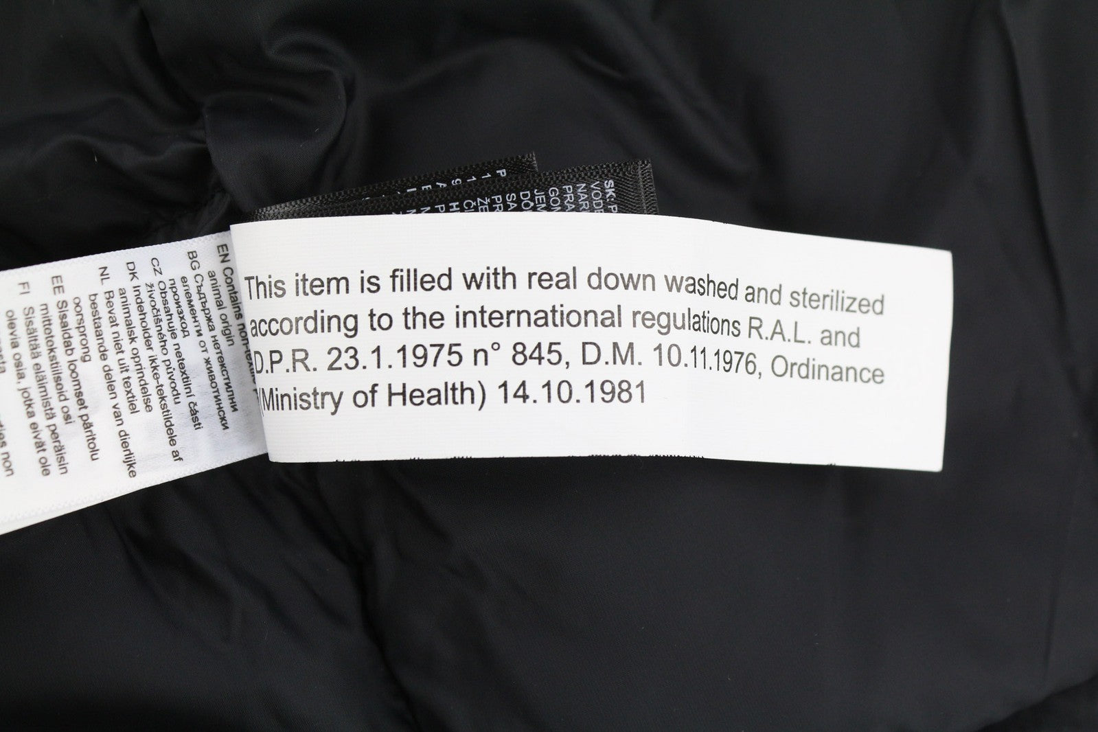 THE NORTH FACE Diablo pūkinė vyriška striukė L, juoda, 700 pūkinė, izoliuota, dygsniuota, pūkuota 