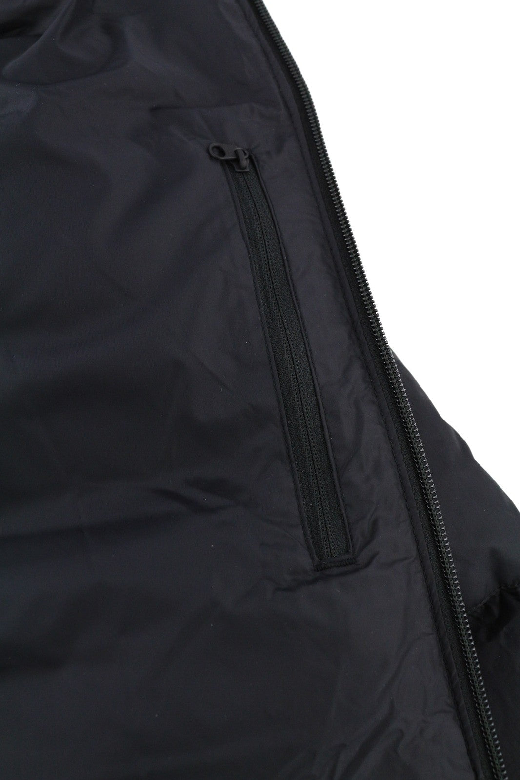 THE NORTH FACE Diablo pūkinė vyriška striukė L, juoda, 700 pūkinė, izoliuota, dygsniuota, pūkuota 