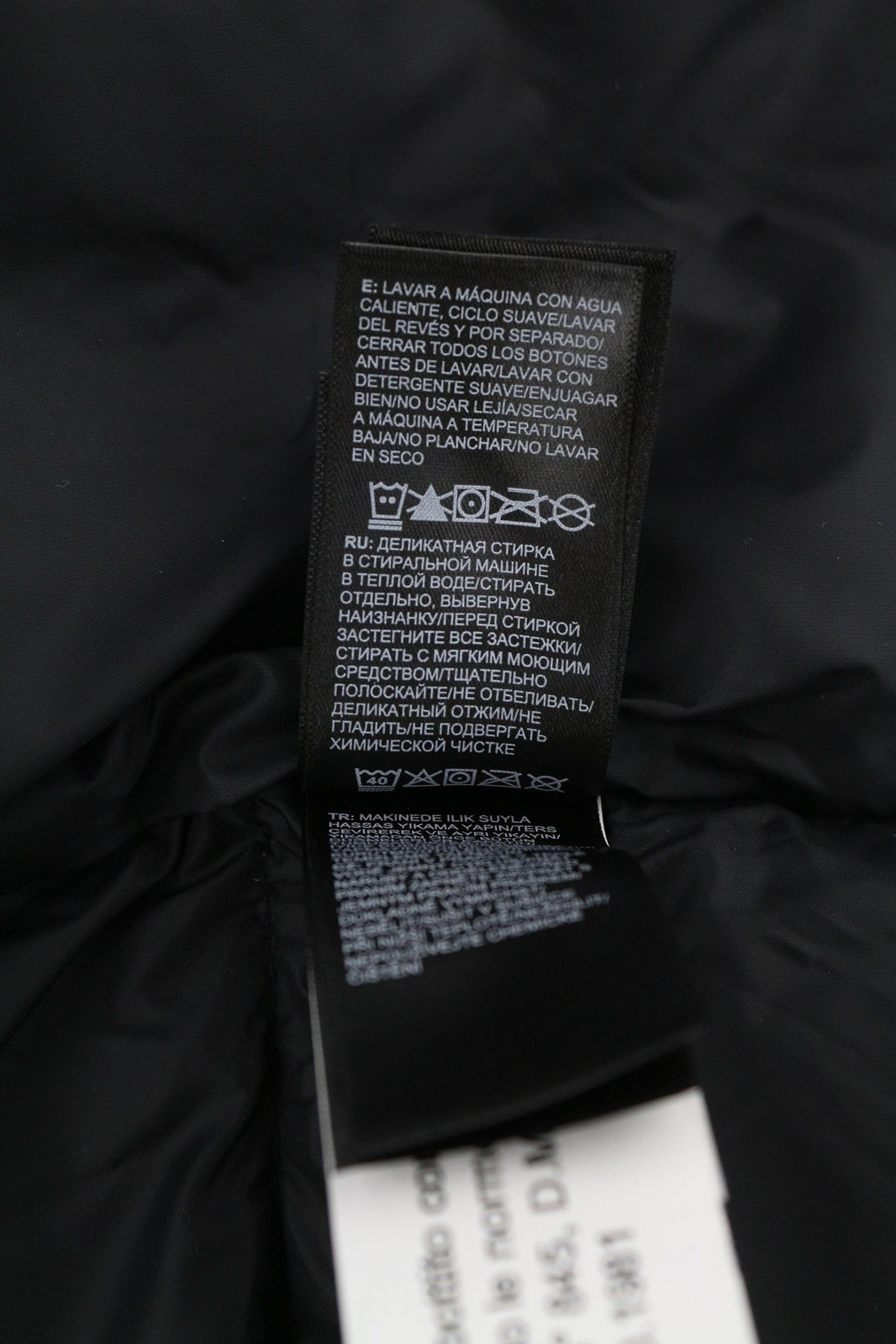 THE NORTH FACE Diablo pūkinė vyriška striukė L, juoda, 700 pūkinė, izoliuota, dygsniuota, pūkuota 