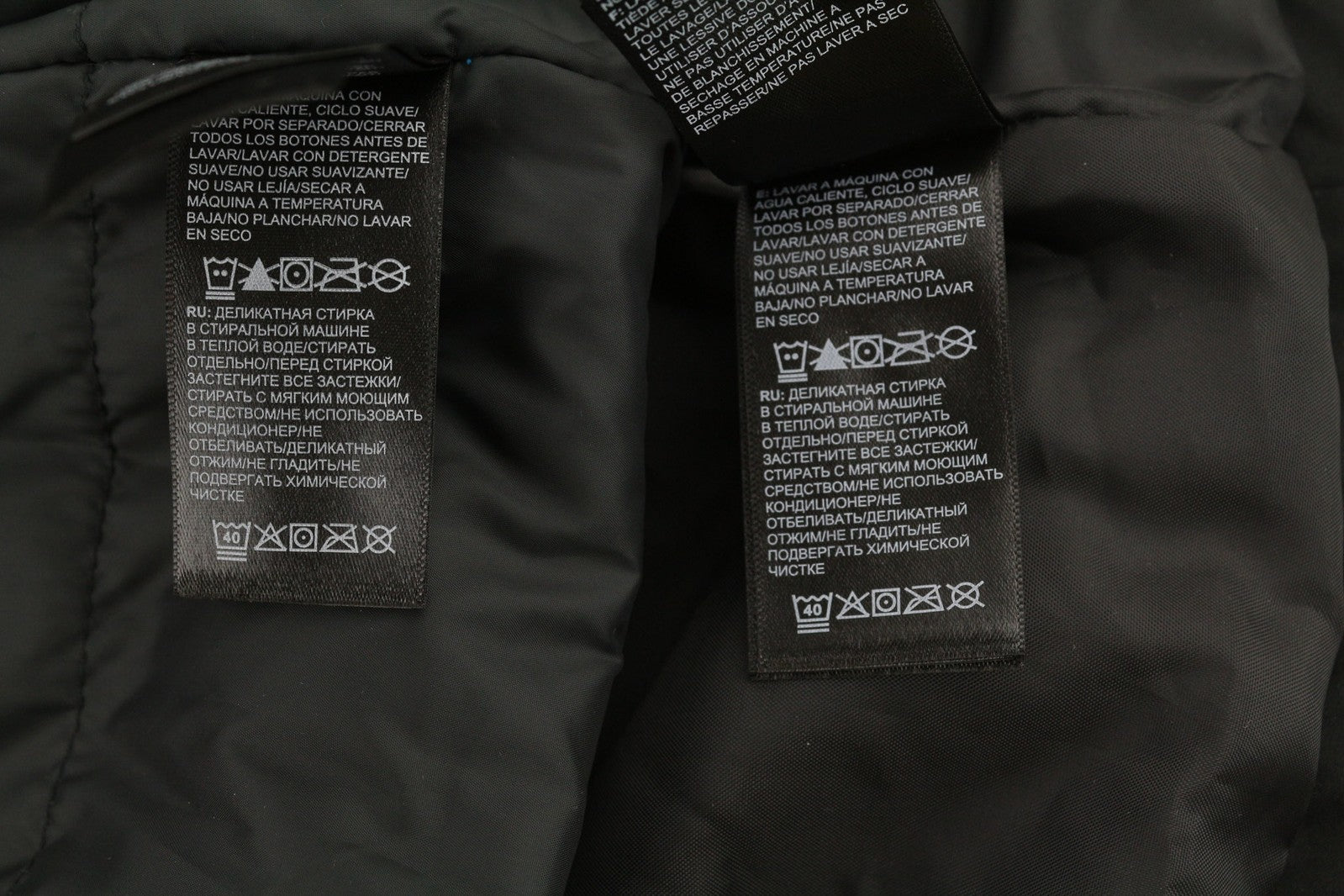 „THE NORTH FACE“ vyriška striukė XL dydžio, juoda, su gobtuvu, izoliuota, nuimamu pamušalu, „Dryvent“. 