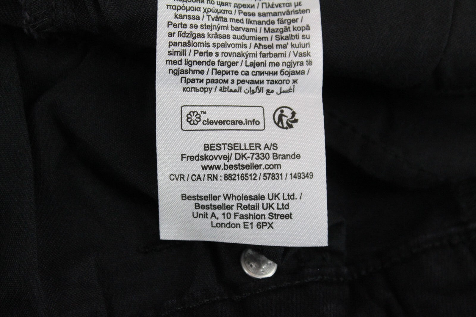 ONLY moteriški džinsai W28/L32 aptempti juodi, itin žemo juosmens, išblukinto džinso 