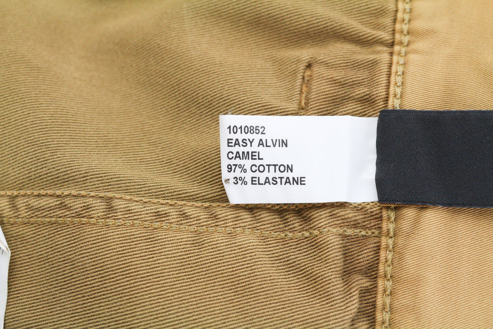 NUDIE JEANS Easy Alvin vyriškos kelnės W30/L30 Camel spalvos chino, plonas kirpimas, su užtrauktukais ir kišenėmis 