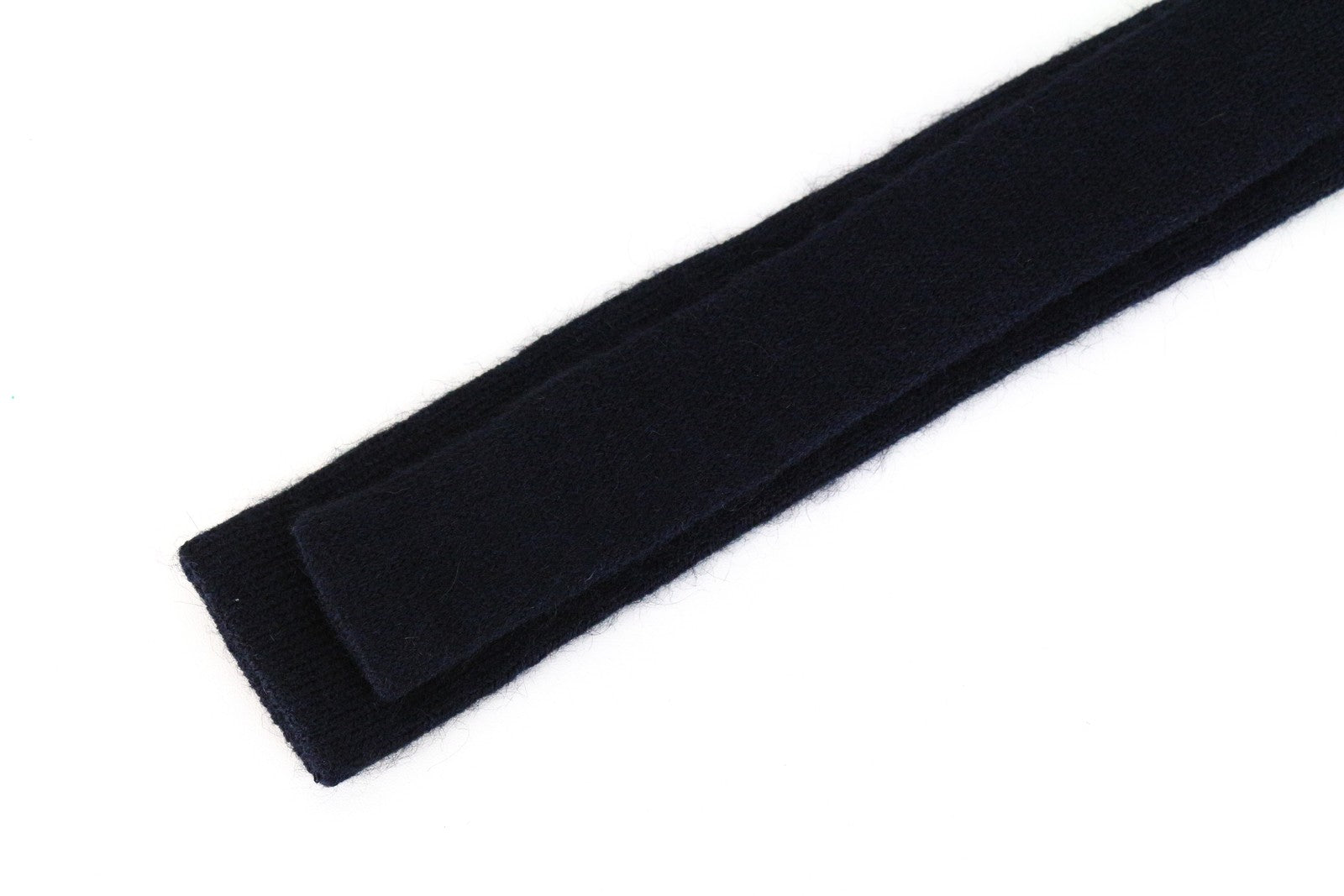 SUITSUPPLY Tamsiai mėlynas kvadratinis kaklaraištis iš alpakų vilnos mišinio, 146 x 5,9 cm, vyriškas oficialios suknelės skyrius 