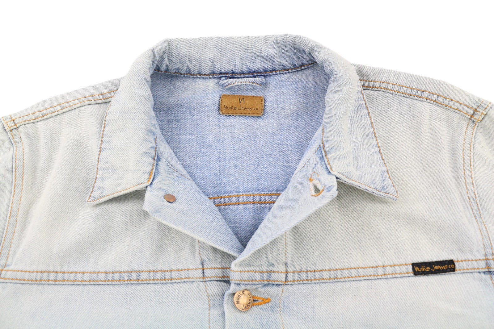 NUDIE JEANS Ronny vyriška striukė L dydžio, džinsinė, traški vandenyno spalvos, su sagomis ir platėjančia kaklo dalimi 