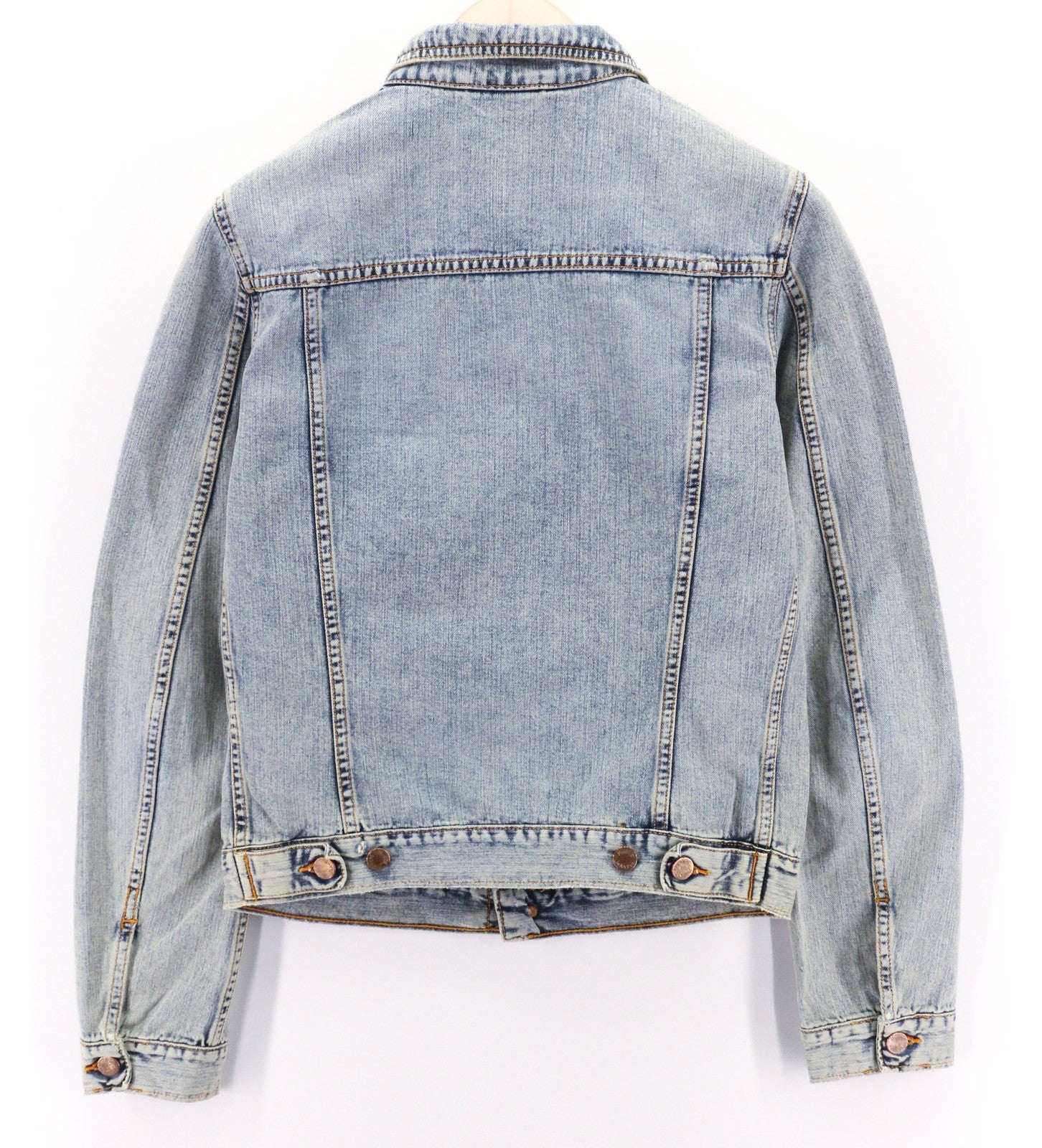 NUDIE JEANS Terry vyriška striukė S, džinsinio audinio, balintos mėlynos spalvos, su medvilnės sagomis. 