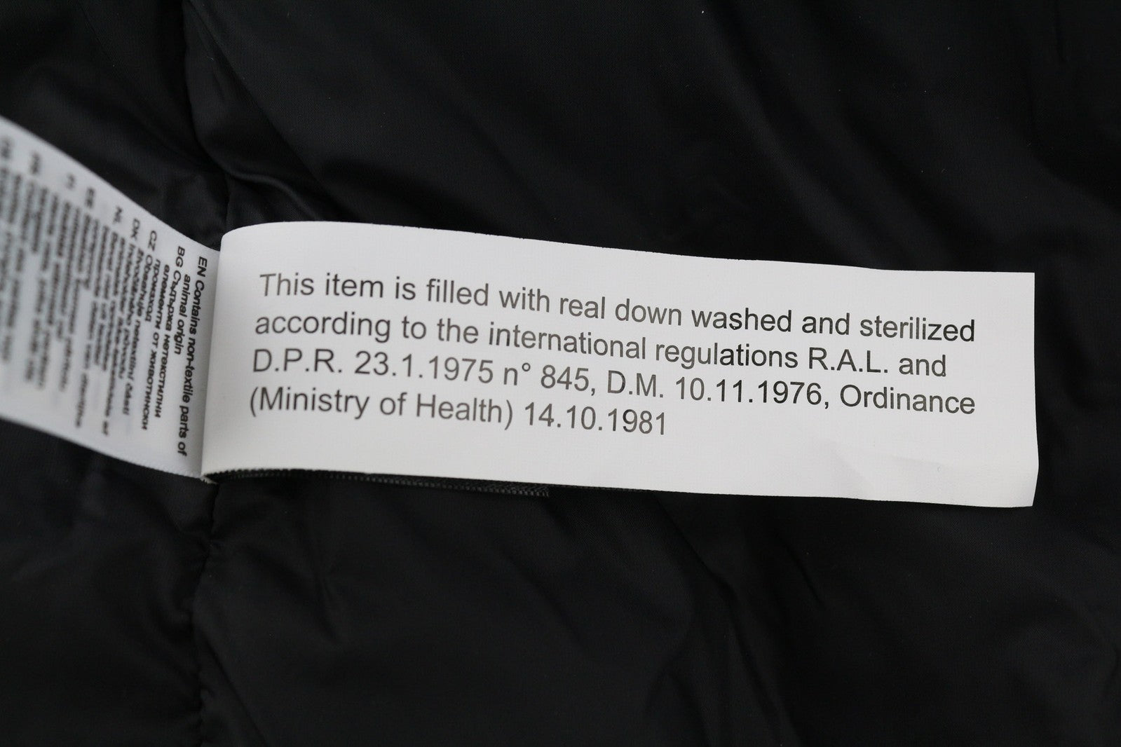 „THE NORTH FACE Diablo“ pūkinė vyriška striukė XL, juoda, 700 pūkų, izoliuota, dygsniuota, pūkuota