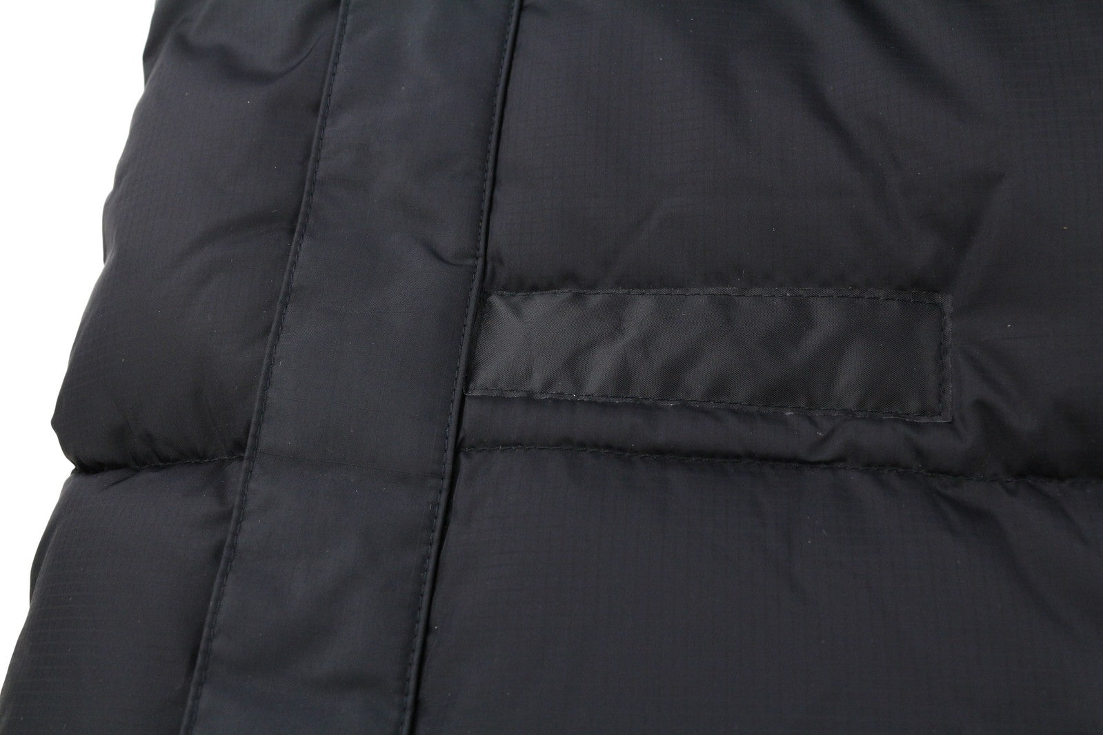 „THE NORTH FACE Diablo“ pūkinė vyriška striukė XL, juoda, 700 pūkų, izoliuota, dygsniuota, pūkuota