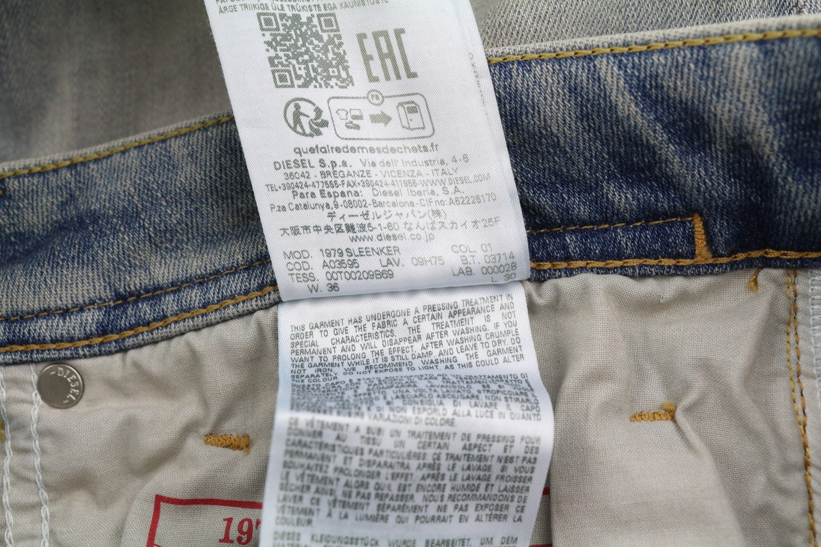 DIESEL 1979 Sleenker 09H75 vyriški džinsai W36/L30 žemo juosmens aptempti, mėlyni, rekomenduojama kaina 295 € 