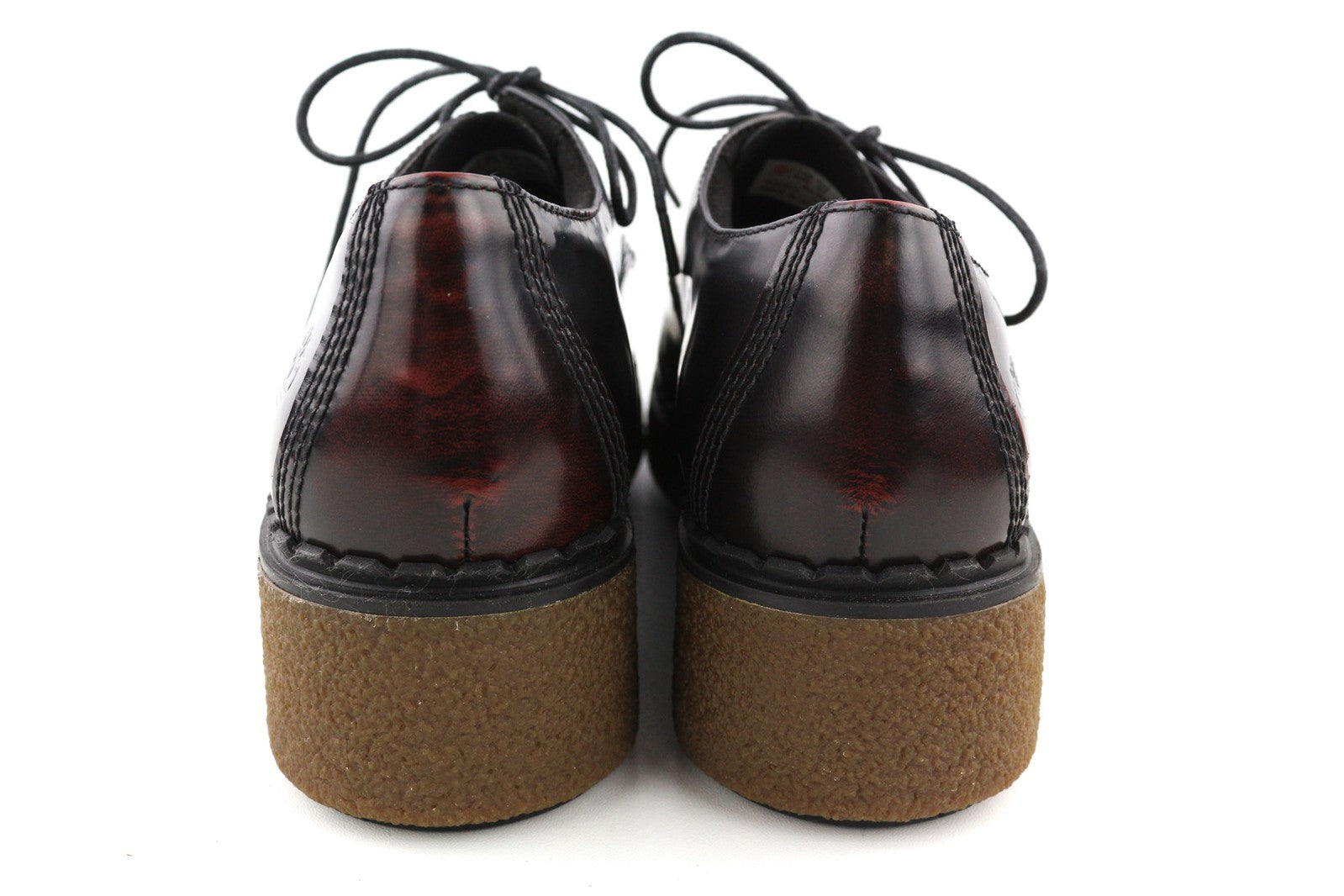 TIMBERLAND A23MS-A3750 moteriški bateliai, 37.5/38.5, juodi, raudoni, odiniai, žemakulniai bateliai. 