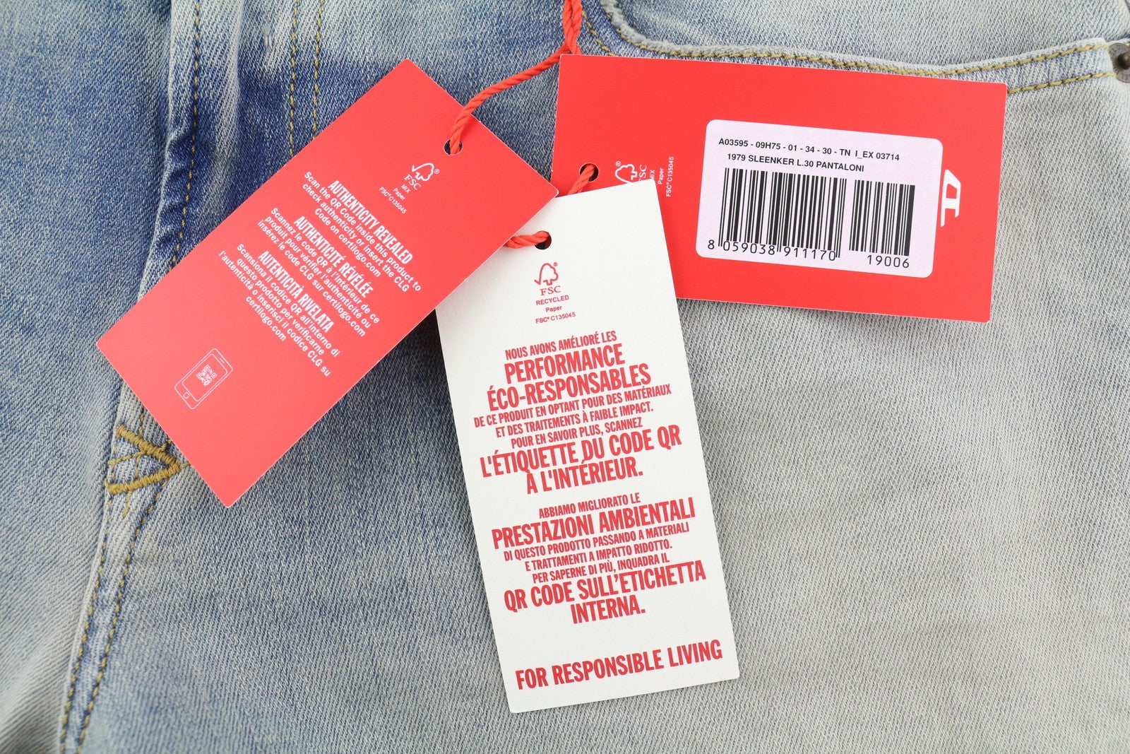 DIESEL 1979 Sleenker 09H75 vyriški džinsai W34/L30 žemo juosmens aptempti, mėlyni, rekomenduojama kaina 295 € 