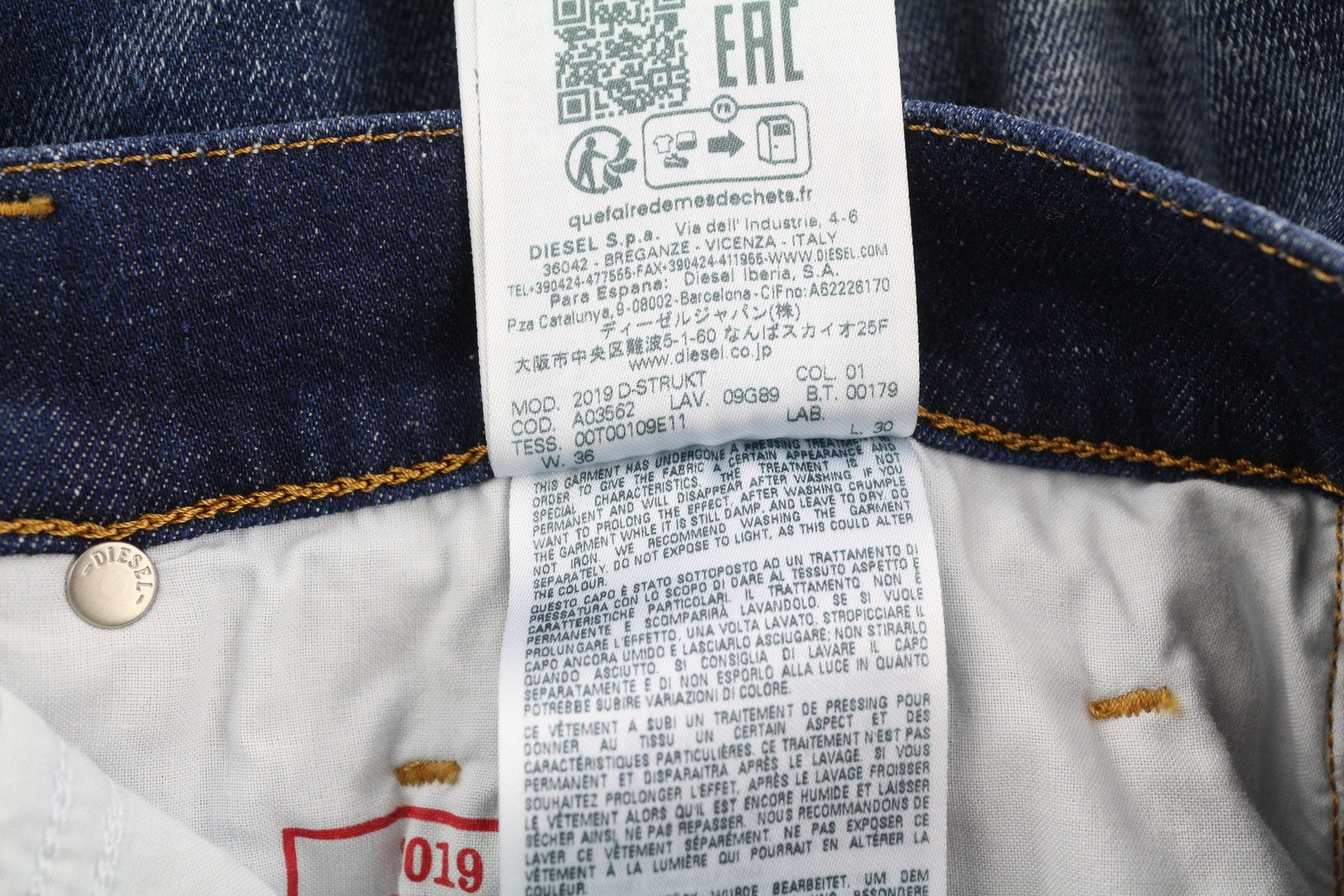 DIESEL 2019 D-Strukt 09G89 vyriški džinsai W36/L30 Slim Fit, skalbtos mėlynos spalvos, plėšyti, RRP 325 € 