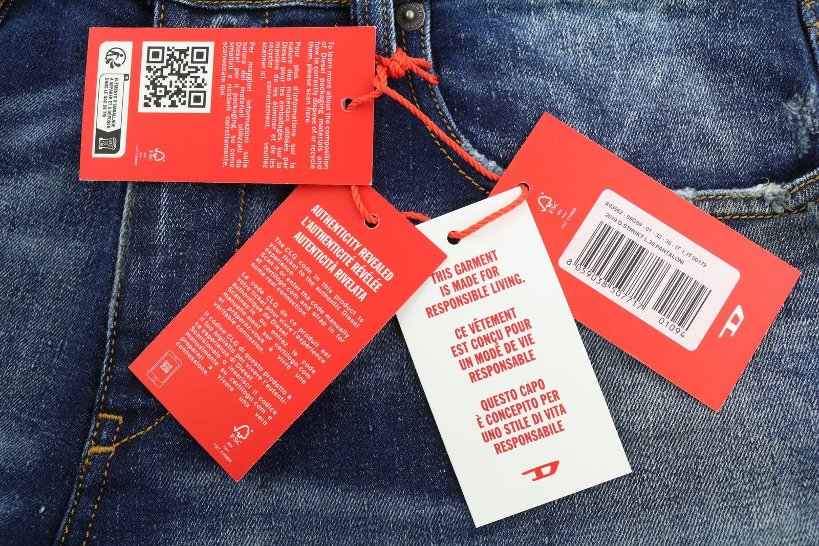 DIESEL 2019 D-Strukt 09G89 vyriški džinsai W32/L30 Slim Fit, skalbtos mėlynos spalvos, plėšyti, RRP 325 € 