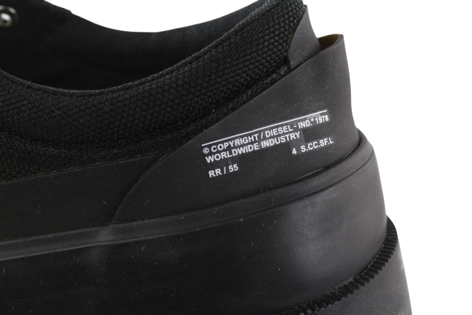 DIESEL D-Hiko SH X moteriški batai, EU39, juodi, unisex, žemakulniai, su raišteliais, RRP 300 € 