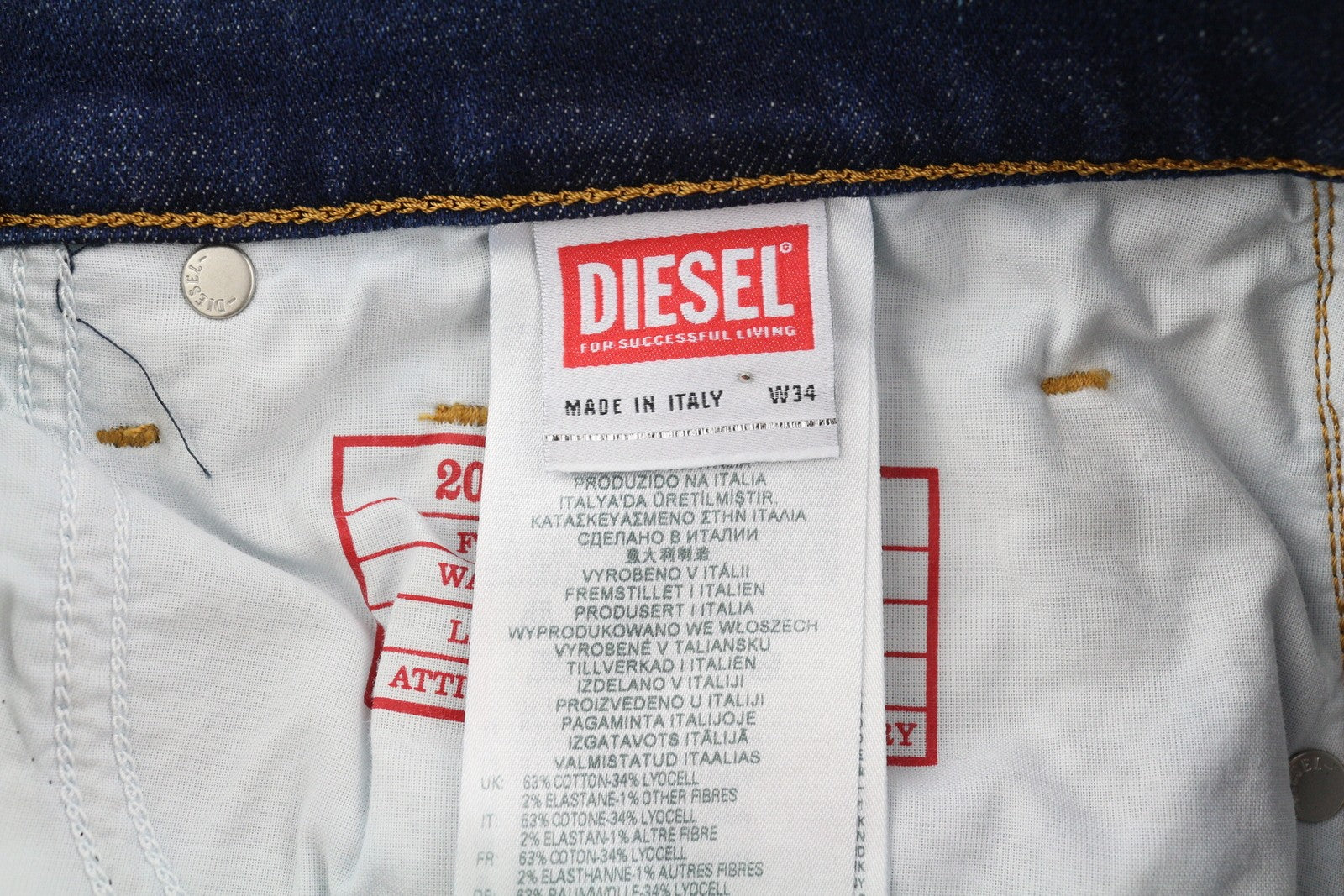 DIESEL 2019 D-Strukt 09G89 vyriški džinsai W34/L30 Slim Fit, skalbtos mėlynos spalvos, plėšyti, RRP 325 € 