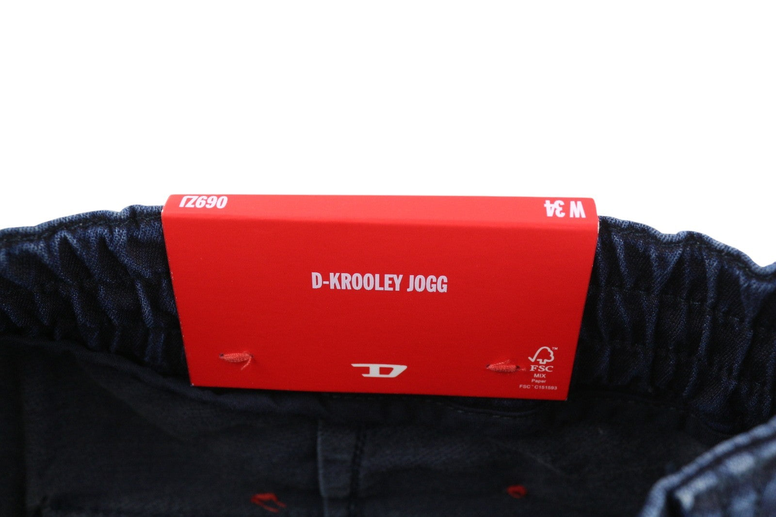 DIESEL D-Krooley-Cargo-Ne 069ZJ vyriški džinsai W34 su juosmeniu, siaurėjančiomis klešnėmis, rekomenduojama kaina – 295 €, mėlyni 