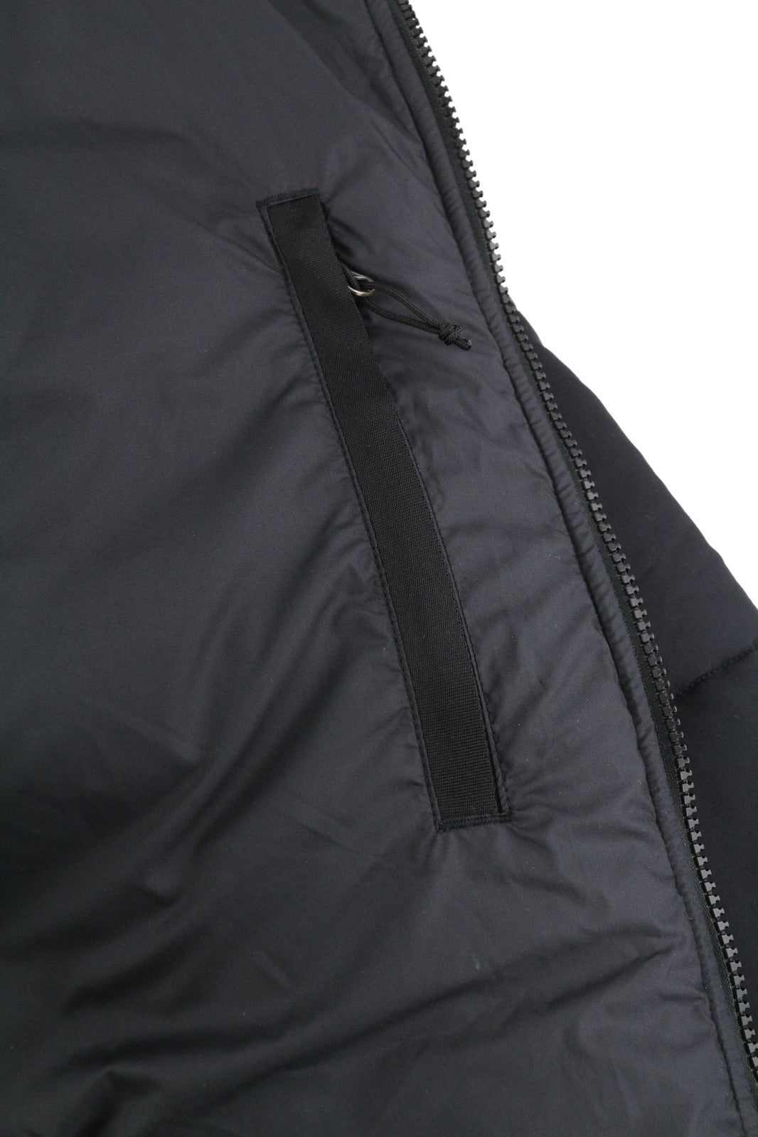 THE NORTH FACE Himalayan Parka vyriška striukė su užtrauktuku ir izoliacija, tamsi, dygsniuota. 