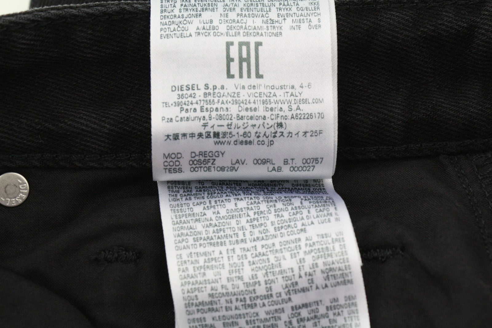 DIESEL D-Reggy 009RL moteriški džinsai, W27/L30, įprasto juosmens, tiesūs, juodi, RRP150 