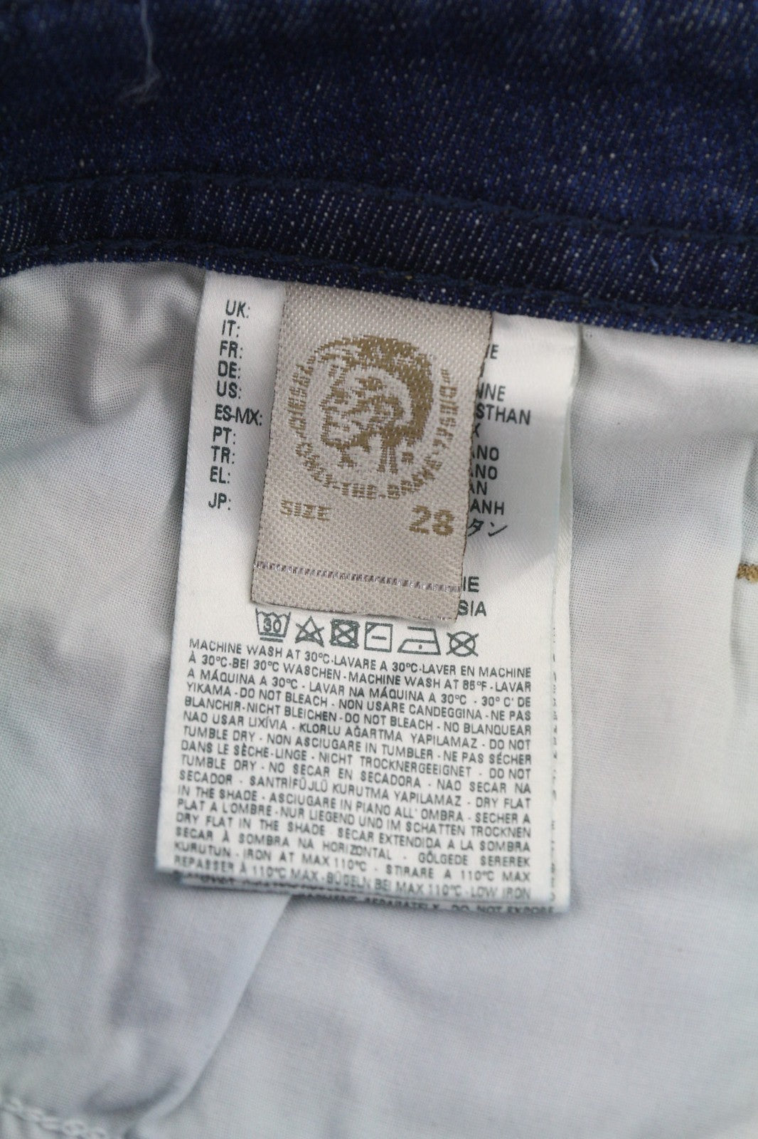 DIESEL Buster 084GR vyriški džinsai W28/L32 Regular Slim Tapered Stretch Washed Blue 