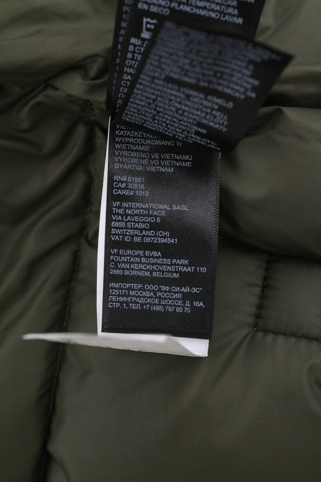 „THE NORTH FACE Diablo“ pūkinė vyriška striukė M 700 su izoliacija ir logotipu bei pūkuota danga. 