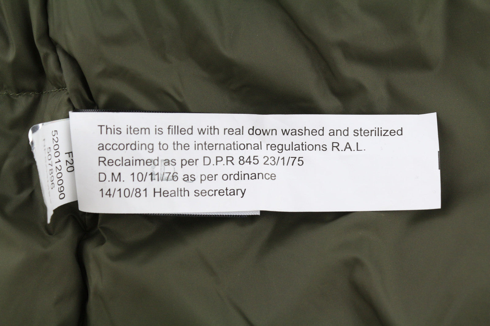 „THE NORTH FACE Diablo“ pūkinė vyriška striukė M 700 su izoliacija ir logotipu bei pūkuota danga. 