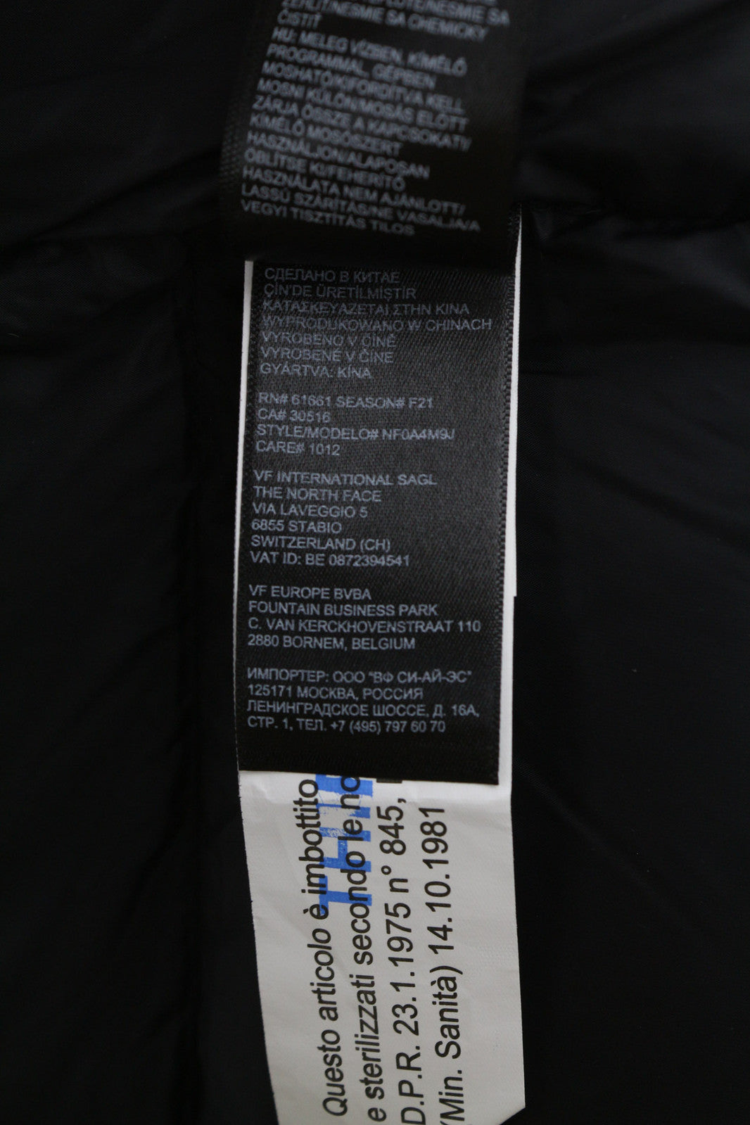 THE NORTH FACE Diablo pūkinė vyriška striukė S, juoda, 700 pūkų užpildyta dygsniuota striukė 