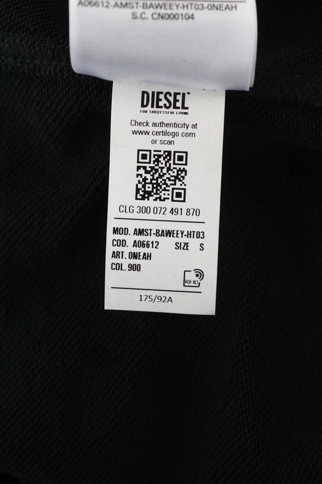 DIESEL Amst-Baweey vyriškas džemperis, juodas, S, 55DSL, megztinis su apvalia kaklo iškirpte, logotipas, rekomenduojama kaina – 155 € 