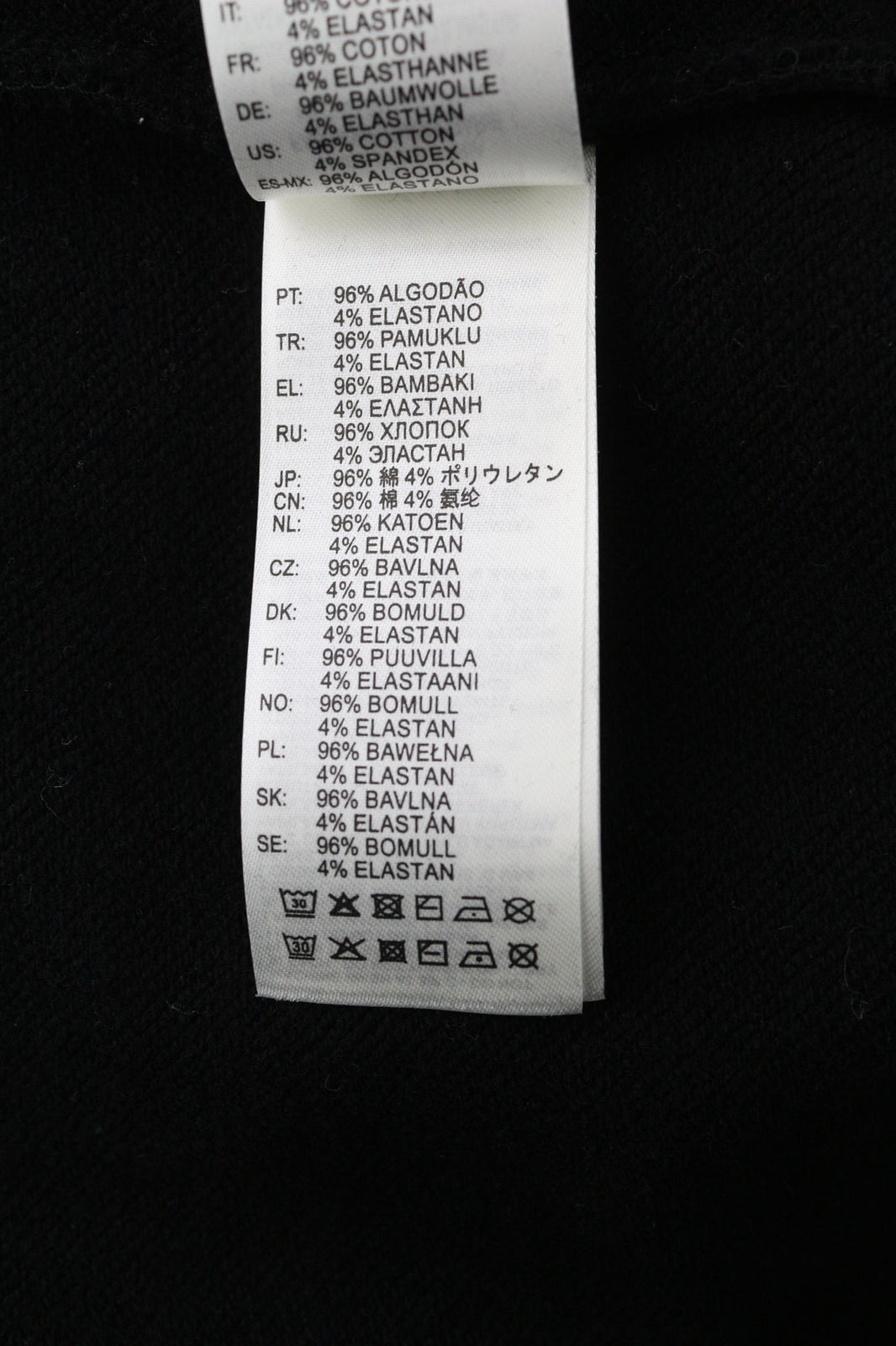 DIESEL F-Reggy-Doval moteriškas džemperis XS, juodas, megztinis su apvalia kaklo iškirpte, rekomenduojama kaina – 135 € 