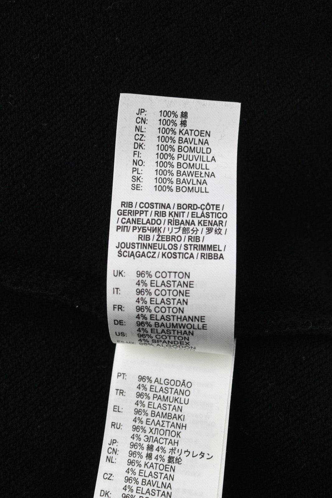 DIESEL F-Reggy-Doval moteriškas džemperis XS, juodas, megztinis su apvalia kaklo iškirpte, rekomenduojama kaina – 135 € 