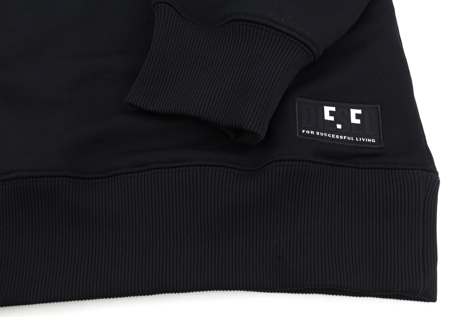 DIESEL F-Lym-Hood moteriškas džemperis su gobtuvu M, juodas, megztinis priekyje, logotipo dirželiai, rekomenduojama kaina – 160 € 