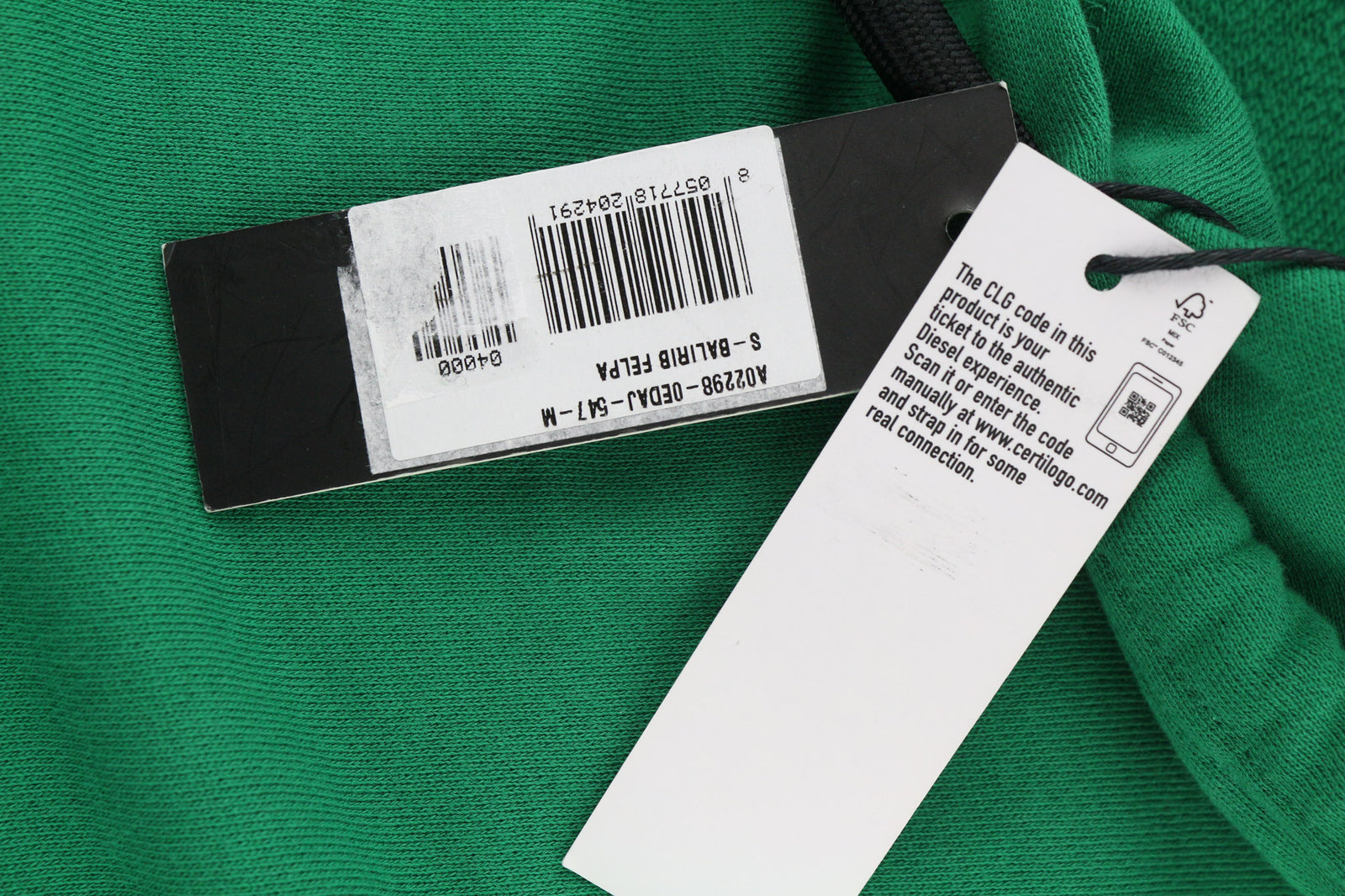 DIESEL S-Balirib unisex džemperis su gobtuvu M, žalias, megztinis su kengūros kišene, rekomenduojama kaina – 175 €